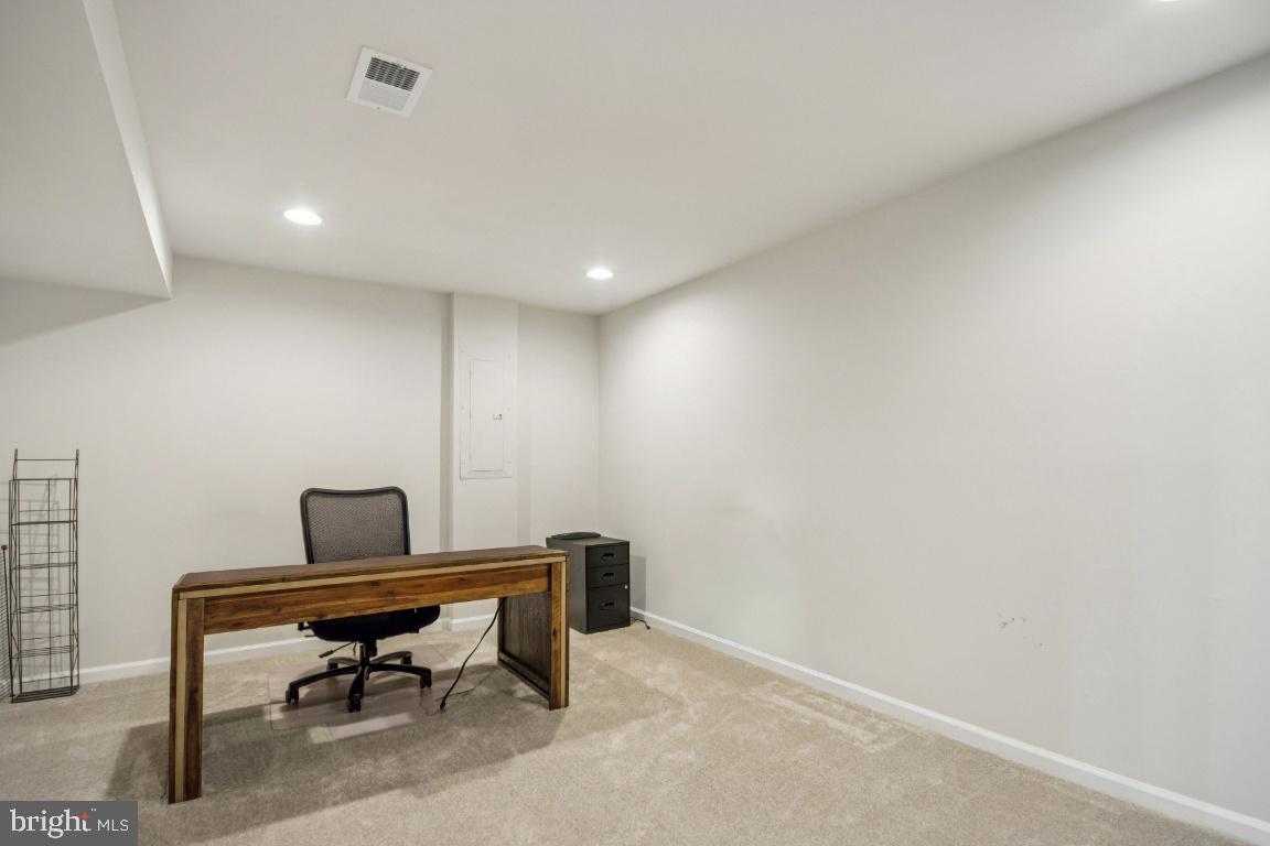 5821 SPRUCE VALLEY DR, FREDERICKSBURG, Virginia 22407, 4 Bedrooms Bedrooms, ,3 BathroomsBathrooms,Residential,For sale,5821 SPRUCE VALLEY DR,VASP2038710 MLS # VASP2038710