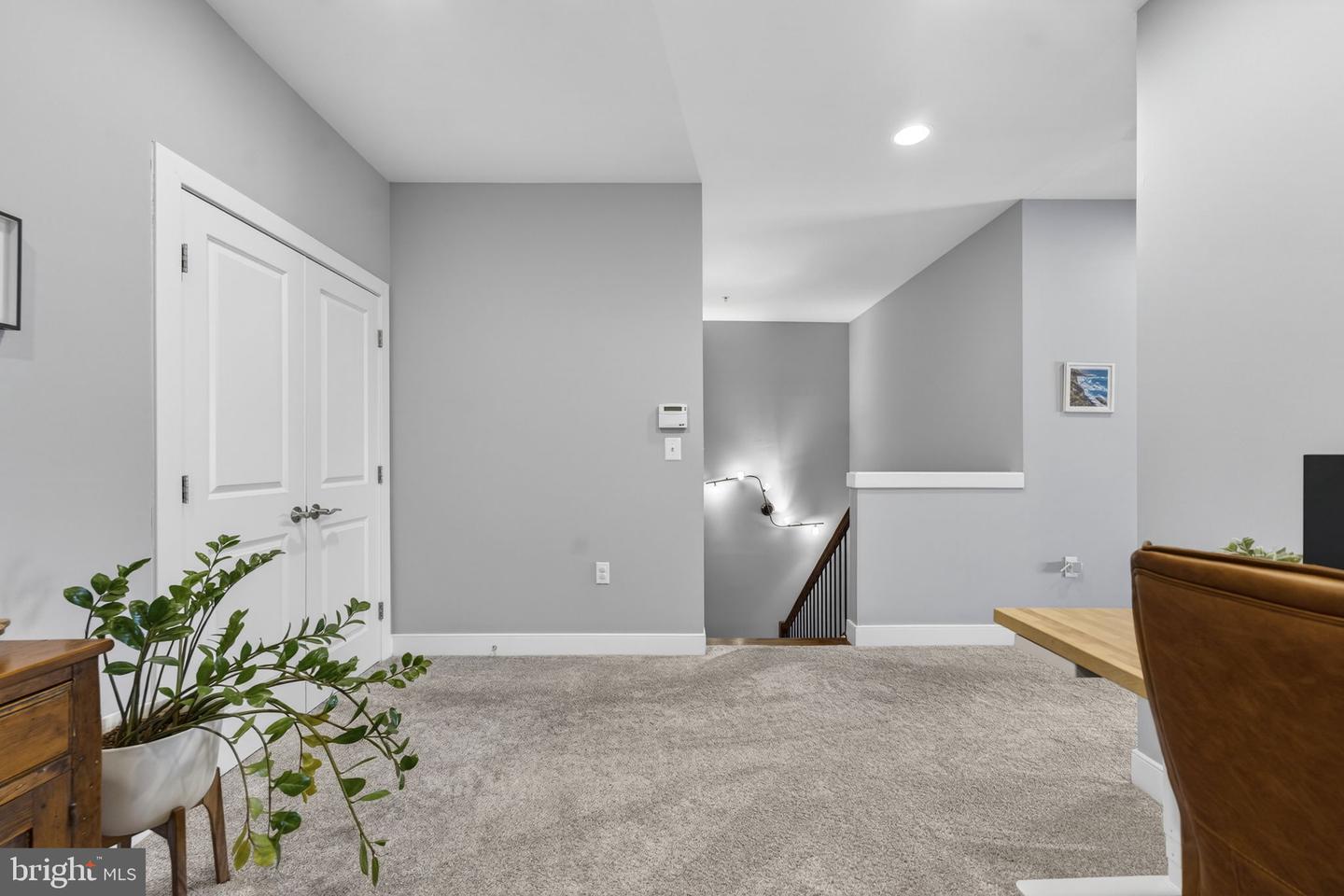 1912 POTOMAC AVE #102, ALEXANDRIA, Virginia 22301, 3 Bedrooms Bedrooms, 11 Rooms Rooms,2 BathroomsBathrooms,Residential,For sale,1912 POTOMAC AVE #102,VAAX2053282 MLS # VAAX2053282