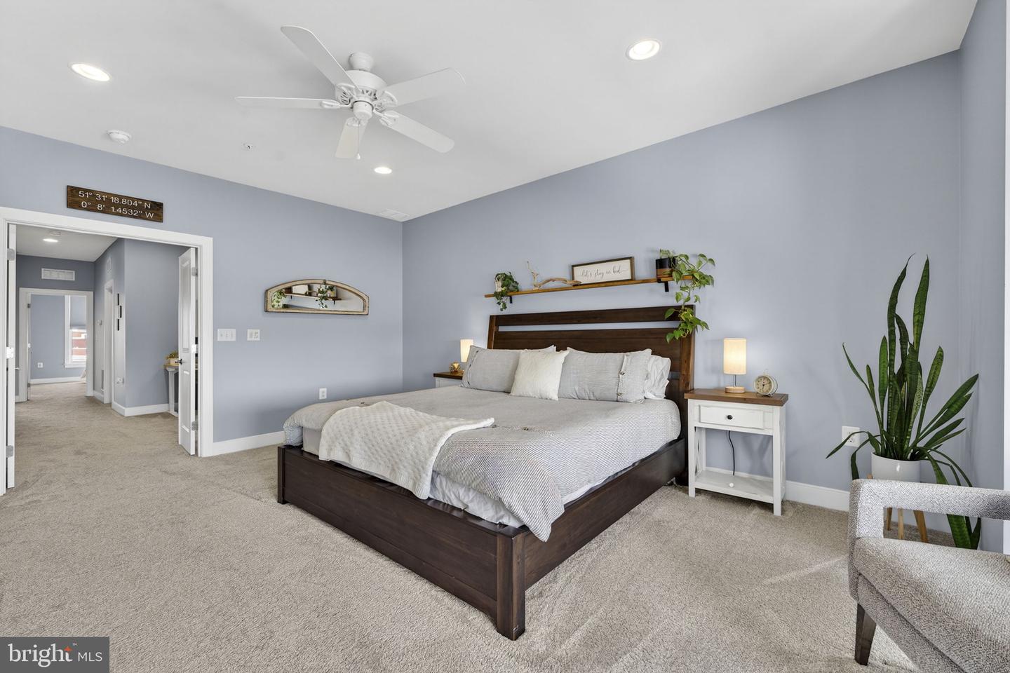 1912 POTOMAC AVE #102, ALEXANDRIA, Virginia 22301, 3 Bedrooms Bedrooms, 11 Rooms Rooms,2 BathroomsBathrooms,Residential,For sale,1912 POTOMAC AVE #102,VAAX2053282 MLS # VAAX2053282