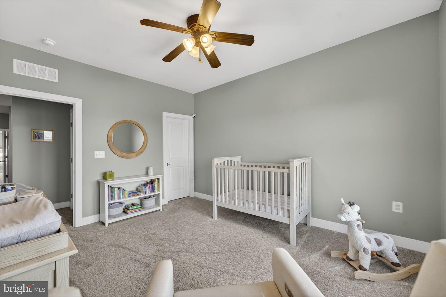 1912 POTOMAC AVE #102, ALEXANDRIA, Virginia 22301, 3 Bedrooms Bedrooms, 11 Rooms Rooms,2 BathroomsBathrooms,Residential,For sale,1912 POTOMAC AVE #102,VAAX2053282 MLS # VAAX2053282