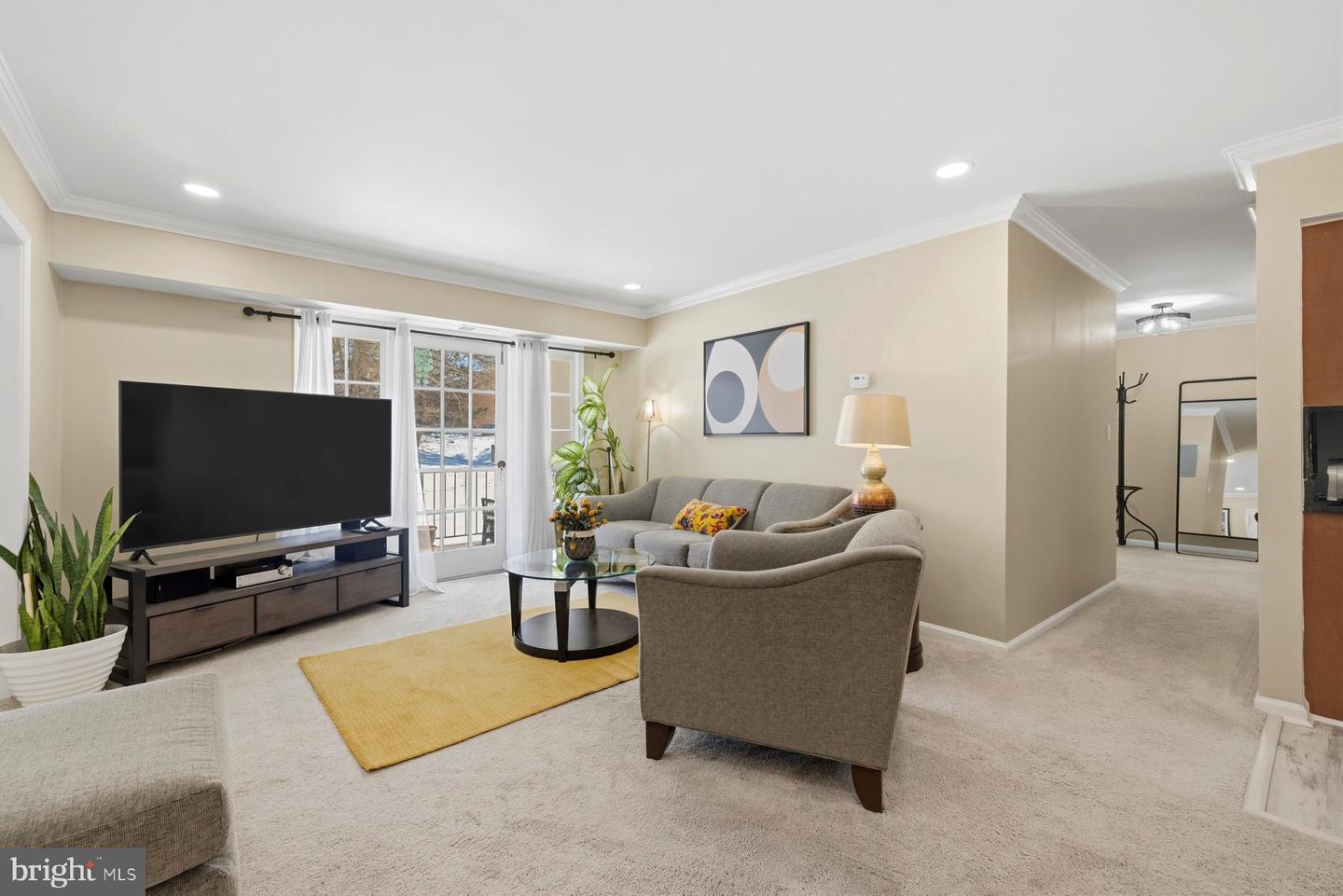 8353-D DUNHAM CT #642, SPRINGFIELD, Virginia 22152, 2 Bedrooms Bedrooms, ,1 BathroomBathrooms,Residential,For sale,8353-D DUNHAM CT #642,VAFX2286300 MLS # VAFX2286300