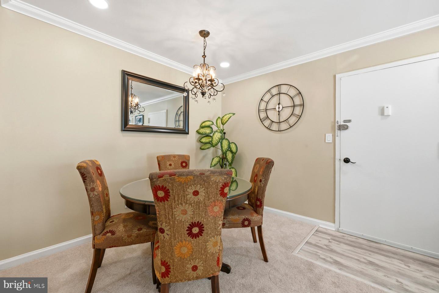 8353-D DUNHAM CT #642, SPRINGFIELD, Virginia 22152, 2 Bedrooms Bedrooms, ,1 BathroomBathrooms,Residential,For sale,8353-D DUNHAM CT #642,VAFX2286300 MLS # VAFX2286300