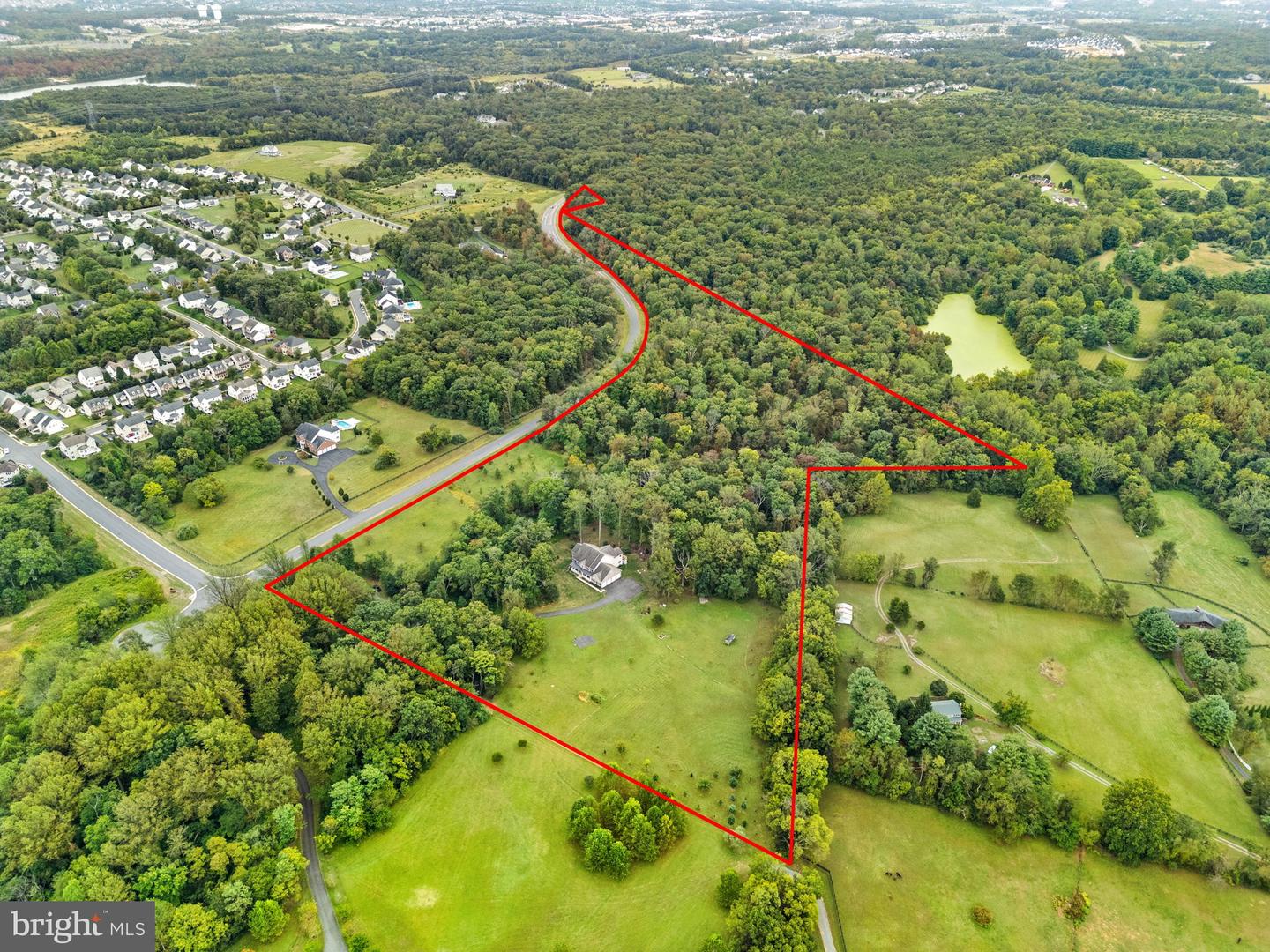 22011 BEAVERDAM DR, ASHBURN, Virginia 20148, 5 Bedrooms Bedrooms, 24 Rooms Rooms,5 BathroomsBathrooms,Residential,For sale,22011 BEAVERDAM DR,VALO2114196 MLS # VALO2114196