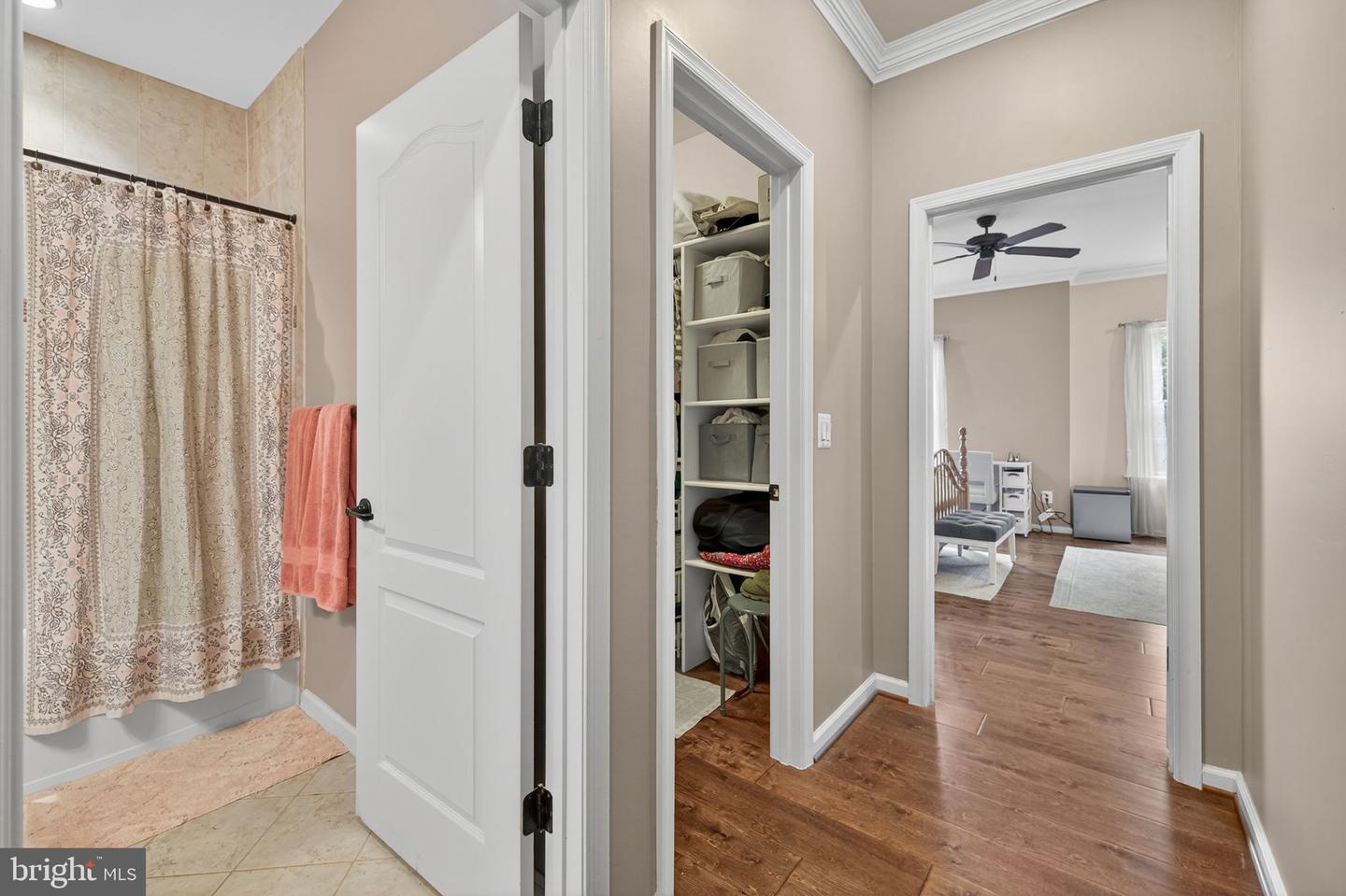 22011 BEAVERDAM DR, ASHBURN, Virginia 20148, 5 Bedrooms Bedrooms, 24 Rooms Rooms,5 BathroomsBathrooms,Residential,For sale,22011 BEAVERDAM DR,VALO2114196 MLS # VALO2114196