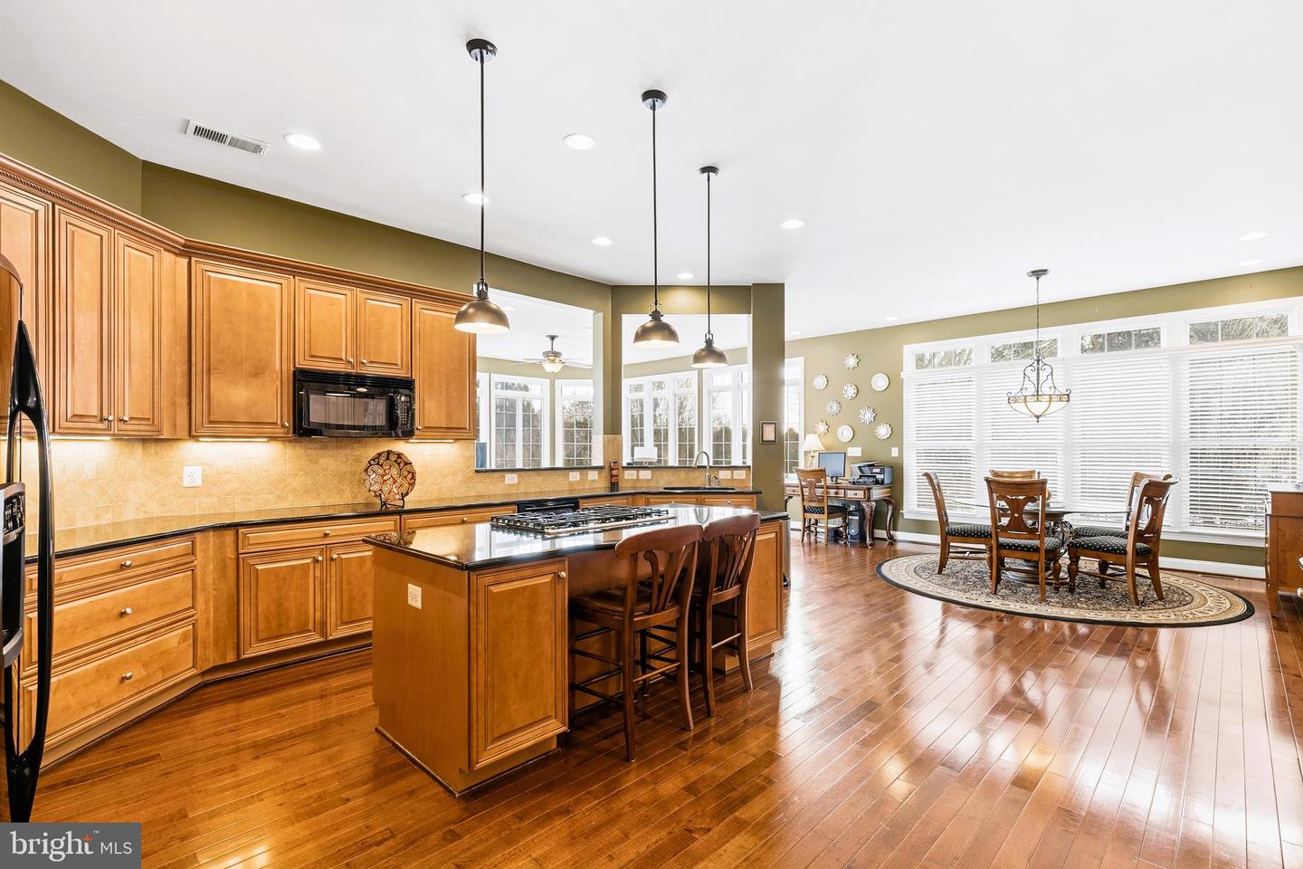 19606 BELLINGHAM LN, LEESBURG, Virginia 20175, 4 Bedrooms Bedrooms, ,5 BathroomsBathrooms,Residential,For sale,19606 BELLINGHAM LN,VALO2114236 MLS # VALO2114236