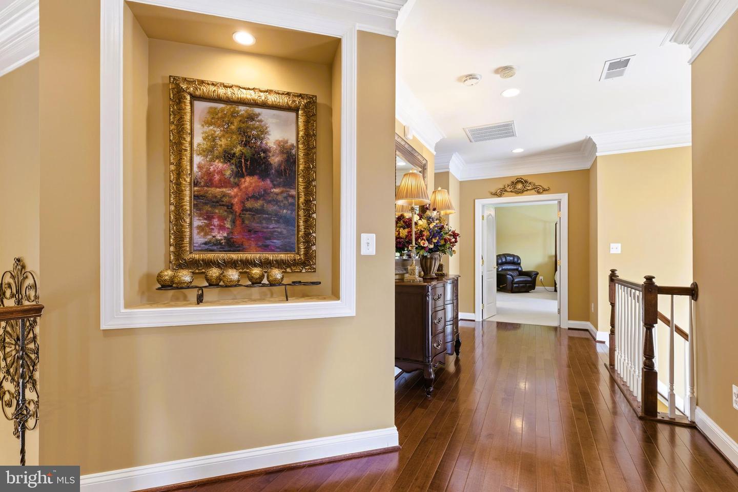 19606 BELLINGHAM LN, LEESBURG, Virginia 20175, 4 Bedrooms Bedrooms, ,5 BathroomsBathrooms,Residential,For sale,19606 BELLINGHAM LN,VALO2114236 MLS # VALO2114236