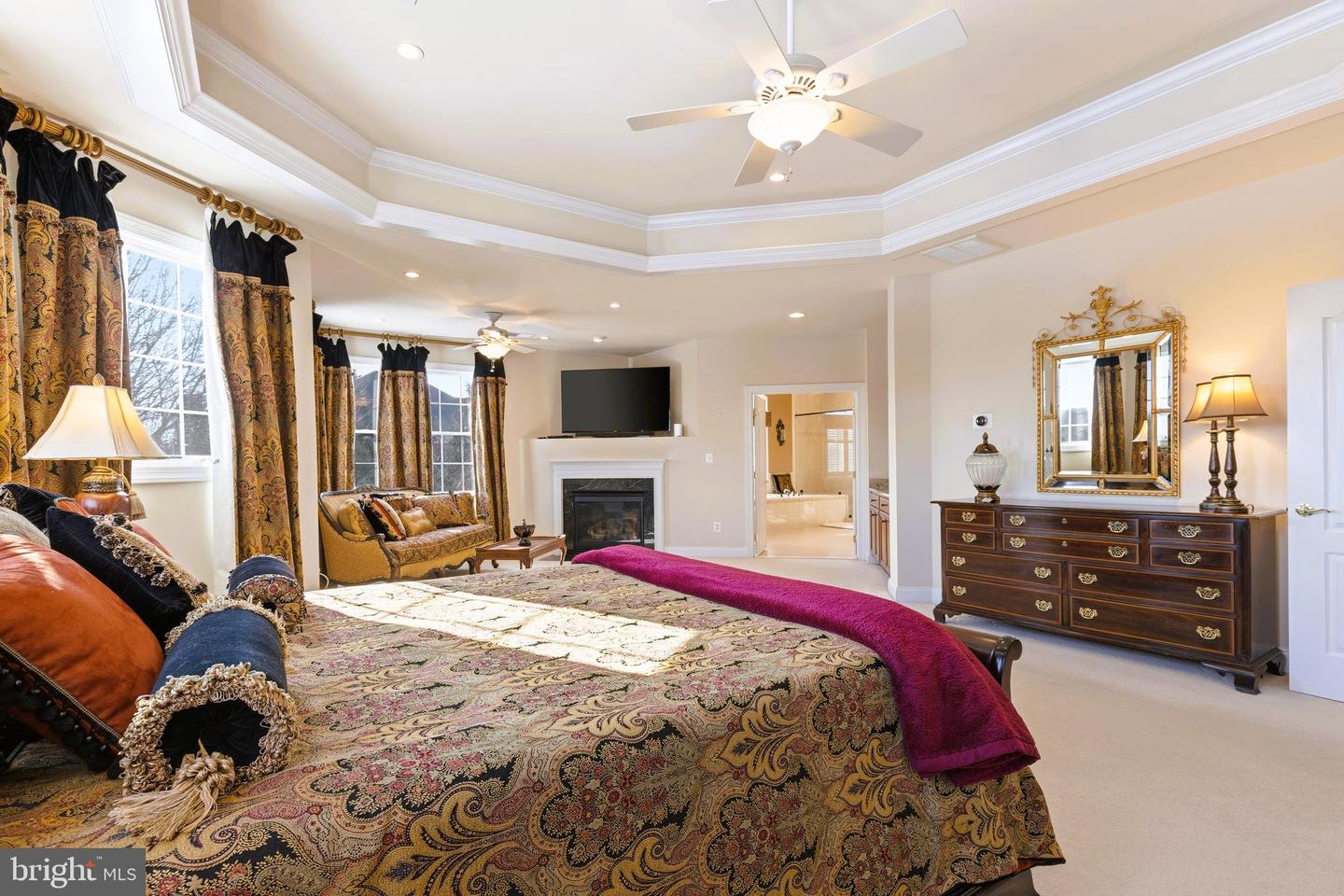 19606 BELLINGHAM LN, LEESBURG, Virginia 20175, 4 Bedrooms Bedrooms, ,5 BathroomsBathrooms,Residential,For sale,19606 BELLINGHAM LN,VALO2114236 MLS # VALO2114236