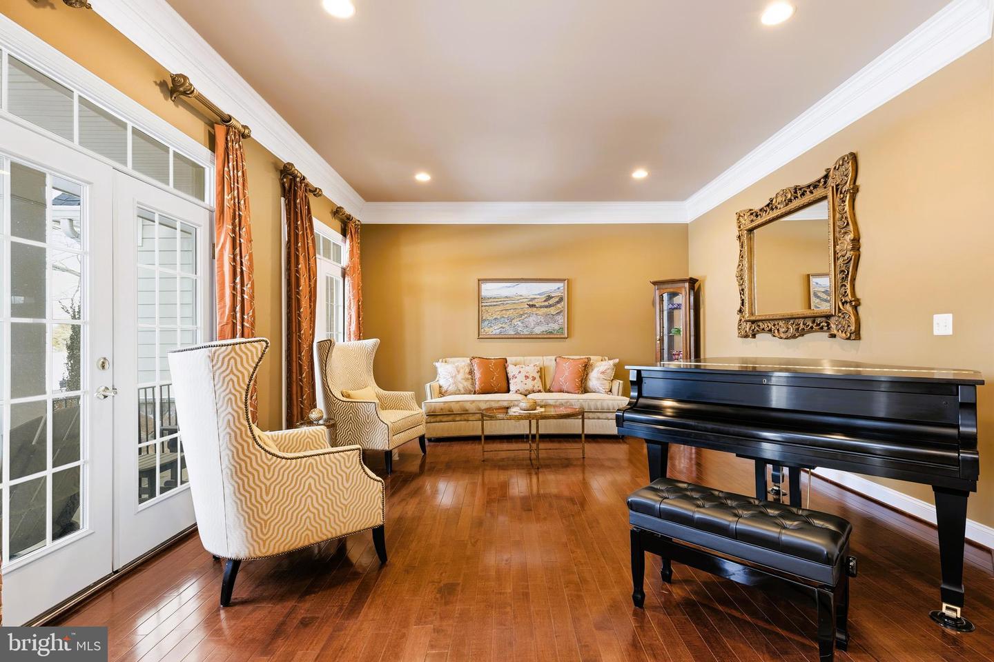 19606 BELLINGHAM LN, LEESBURG, Virginia 20175, 4 Bedrooms Bedrooms, ,5 BathroomsBathrooms,Residential,For sale,19606 BELLINGHAM LN,VALO2114236 MLS # VALO2114236