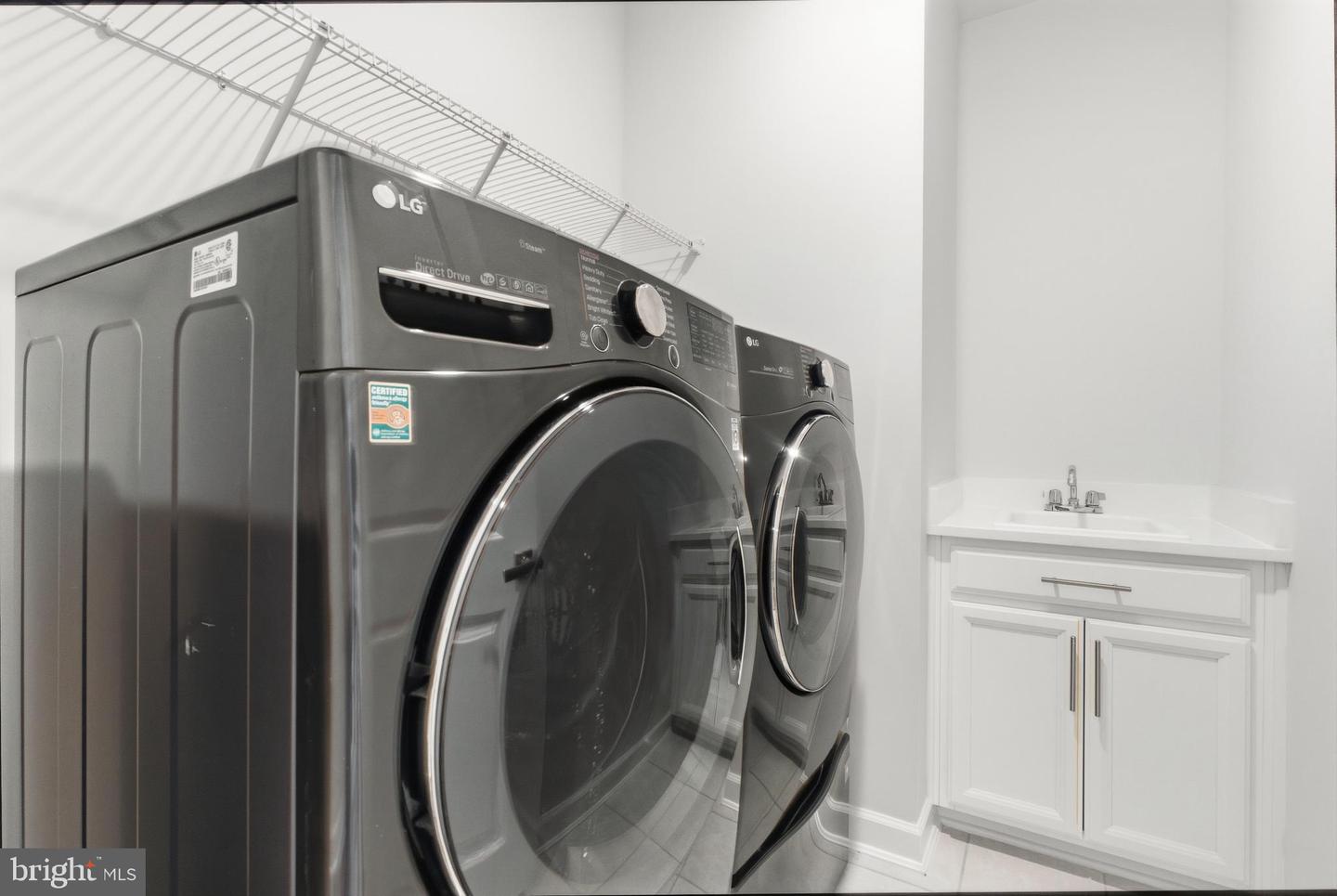 12921 SUNRISE RIDGE ALY #69, HERNDON, Virginia 20171, 3 Bedrooms Bedrooms, ,2 BathroomsBathrooms,Residential,For sale,12921 SUNRISE RIDGE ALY #69,VAFX2286630 MLS # VAFX2286630