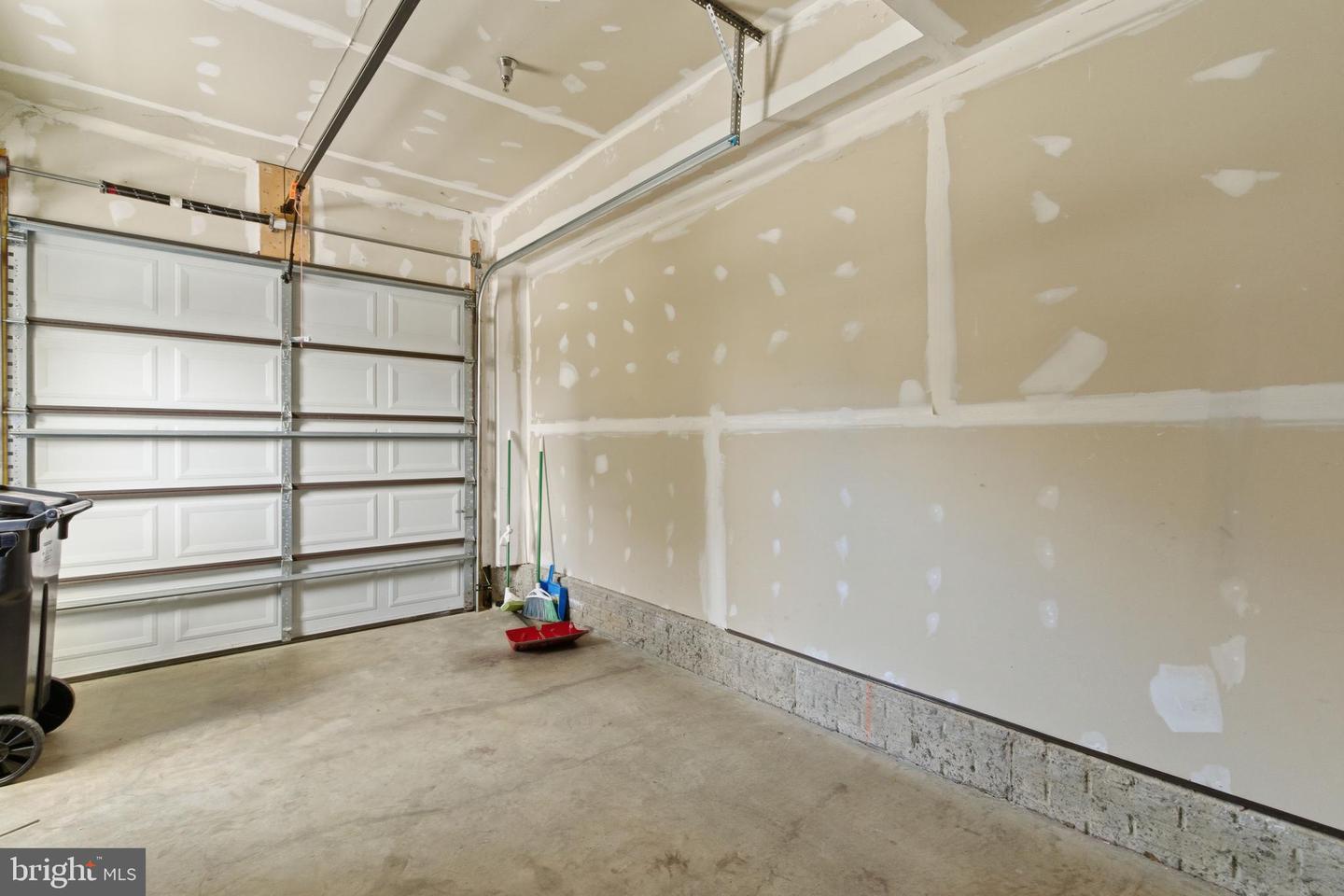 12921 SUNRISE RIDGE ALY #69, HERNDON, Virginia 20171, 3 Bedrooms Bedrooms, ,2 BathroomsBathrooms,Residential,For sale,12921 SUNRISE RIDGE ALY #69,VAFX2286630 MLS # VAFX2286630