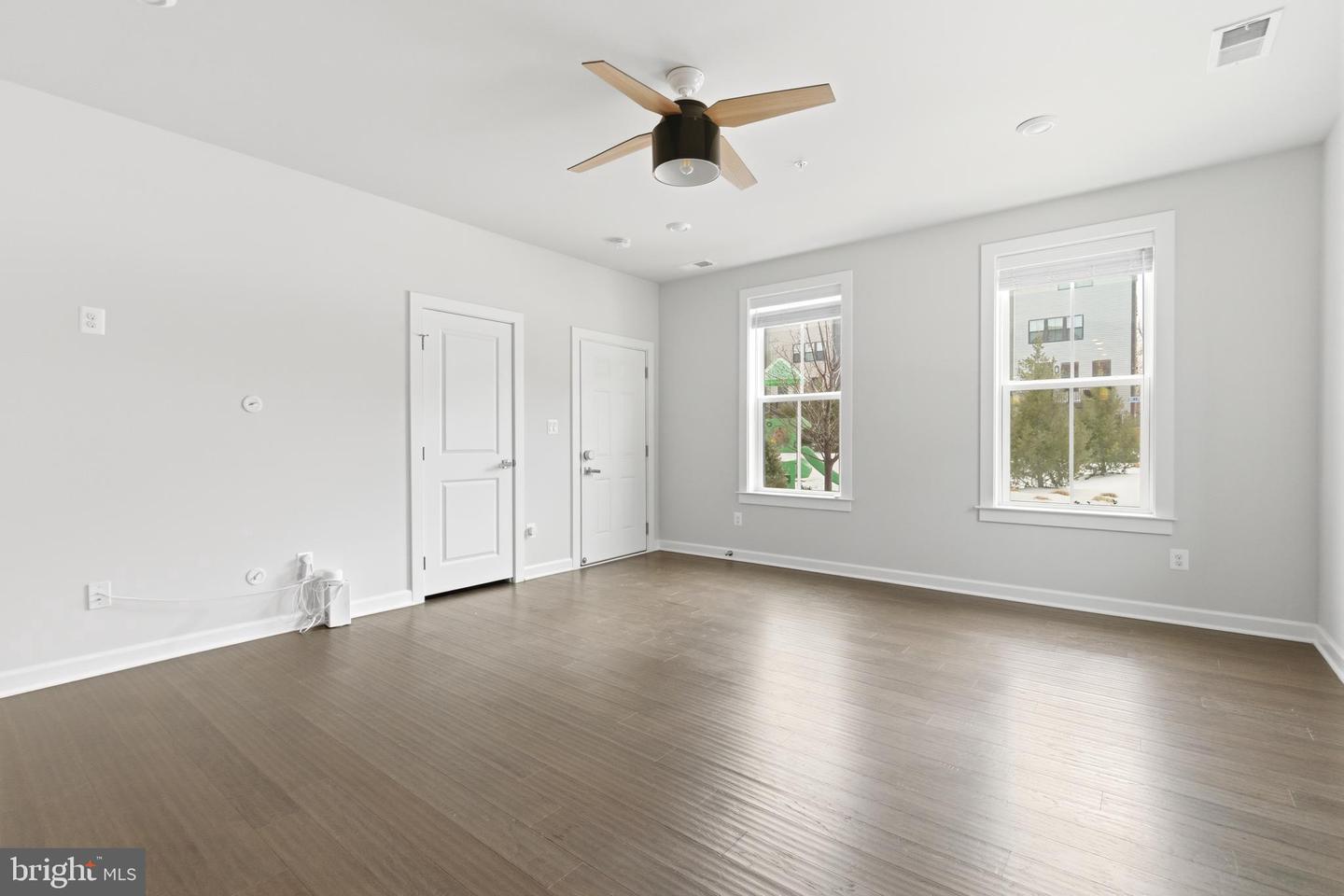 12921 SUNRISE RIDGE ALY #69, HERNDON, Virginia 20171, 3 Bedrooms Bedrooms, ,2 BathroomsBathrooms,Residential,For sale,12921 SUNRISE RIDGE ALY #69,VAFX2286630 MLS # VAFX2286630