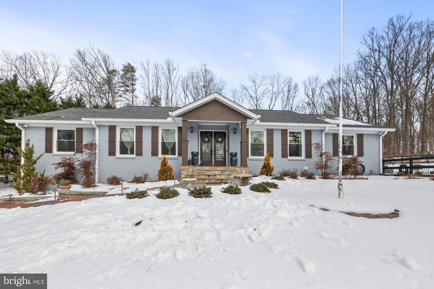 7326 STUART CIR, WARRENTON, Virginia 20187, 4 Bedrooms Bedrooms, ,3 BathroomsBathrooms,Residential,For sale,7326 STUART CIR,VAFQ2020182 MLS # VAFQ2020182