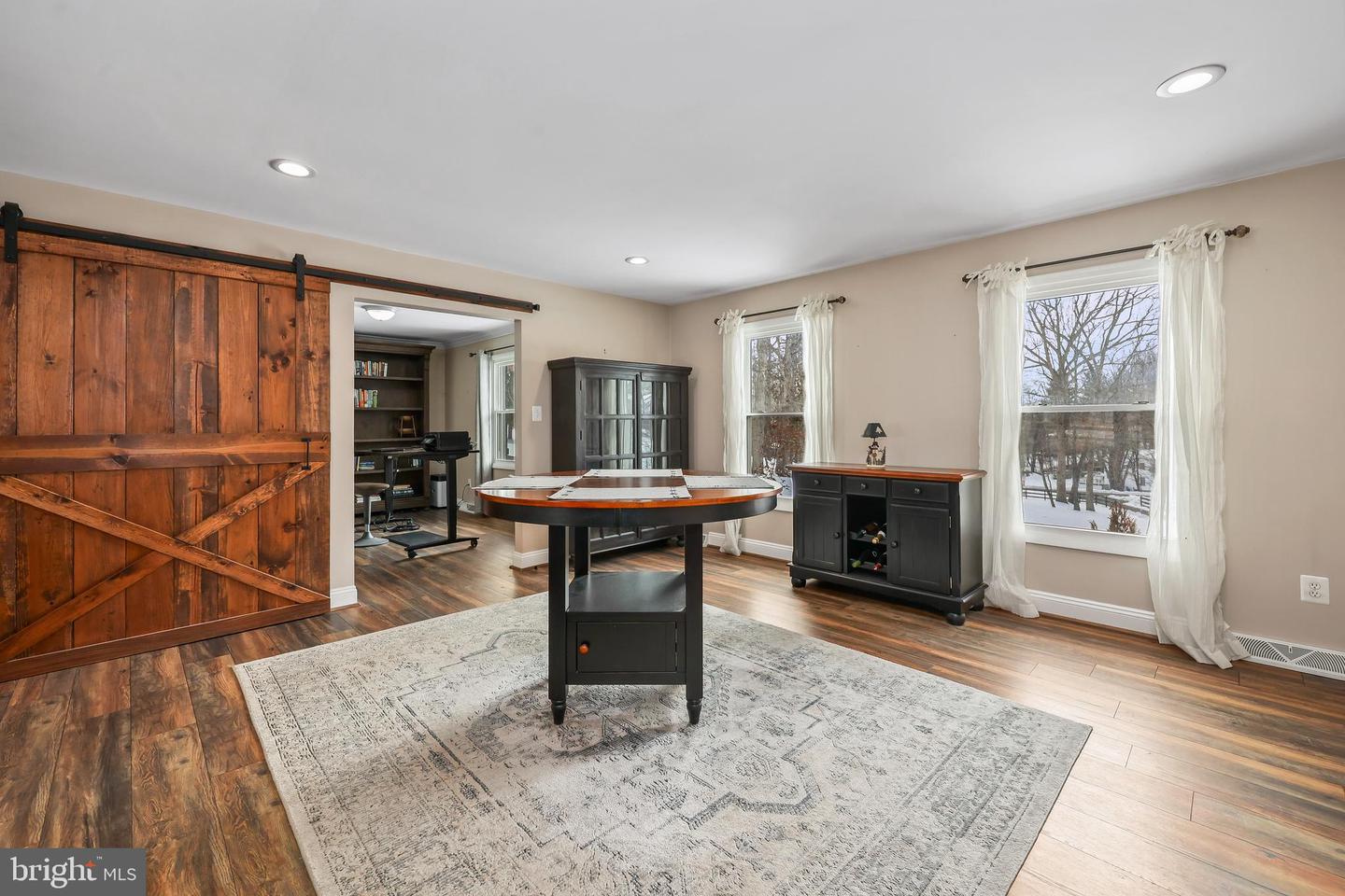 7326 STUART CIR, WARRENTON, Virginia 20187, 4 Bedrooms Bedrooms, ,3 BathroomsBathrooms,Residential,For sale,7326 STUART CIR,VAFQ2020182 MLS # VAFQ2020182