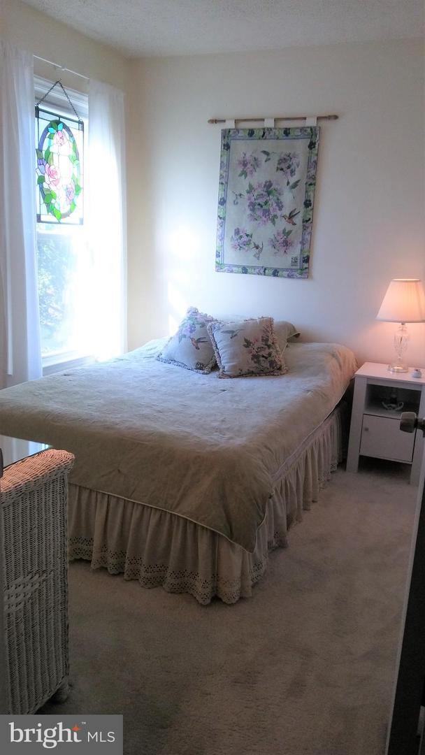 6029 SUNSET RIDGE CT, CENTREVILLE, Virginia 20121, 2 Bedrooms Bedrooms, ,1 BathroomBathrooms,Residential,For sale,6029 SUNSET RIDGE CT,VAFX2286660 MLS # VAFX2286660