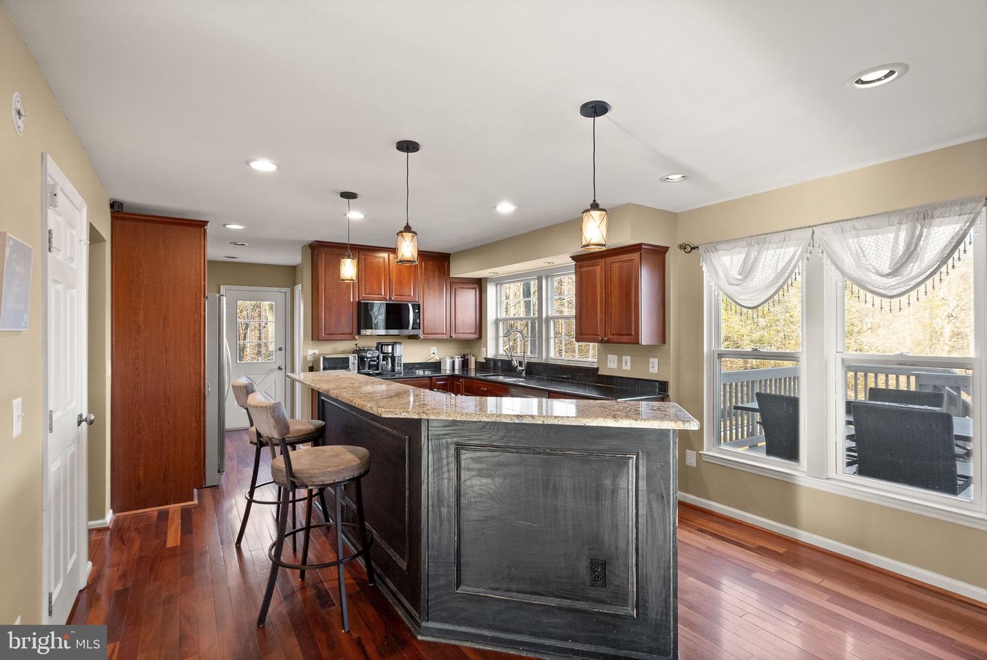 16601 ACCOLON CT, DUMFRIES, Virginia 22025, 5 Bedrooms Bedrooms, ,3 BathroomsBathrooms,Residential,For sale,16601 ACCOLON CT,VAPW2110892 MLS # VAPW2110892