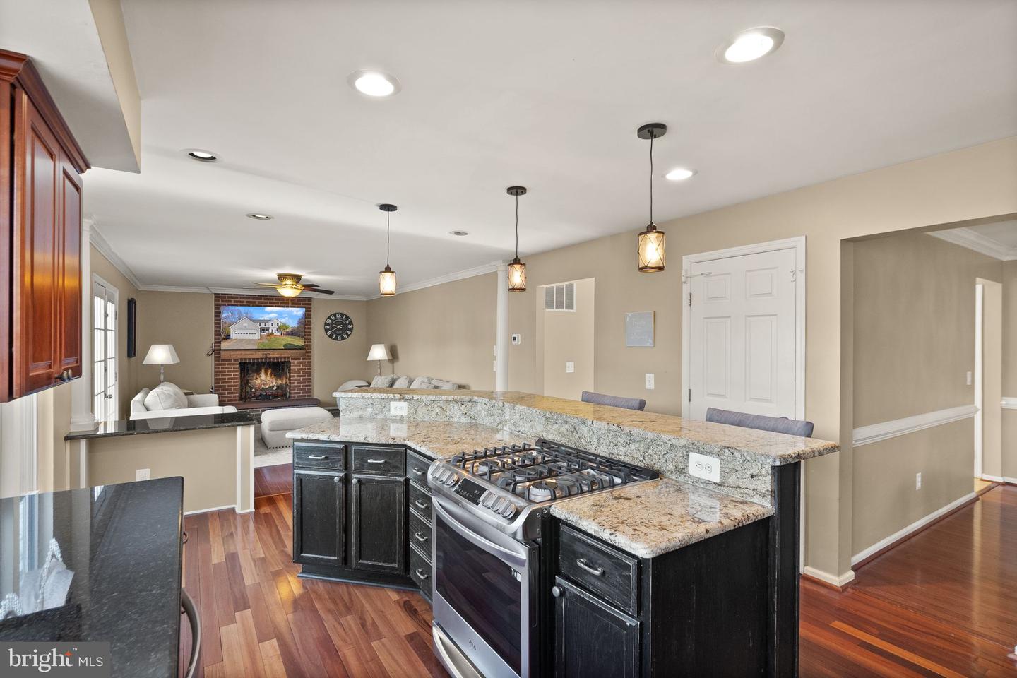 16601 ACCOLON CT, DUMFRIES, Virginia 22025, 5 Bedrooms Bedrooms, ,3 BathroomsBathrooms,Residential,For sale,16601 ACCOLON CT,VAPW2110892 MLS # VAPW2110892