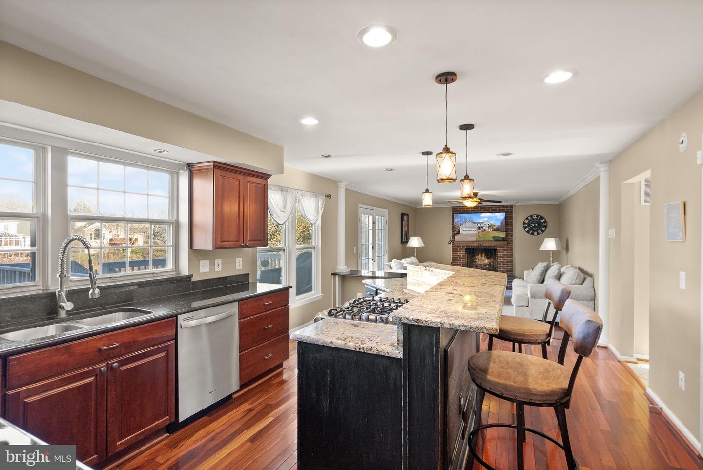 16601 ACCOLON CT, DUMFRIES, Virginia 22025, 5 Bedrooms Bedrooms, ,3 BathroomsBathrooms,Residential,For sale,16601 ACCOLON CT,VAPW2110892 MLS # VAPW2110892