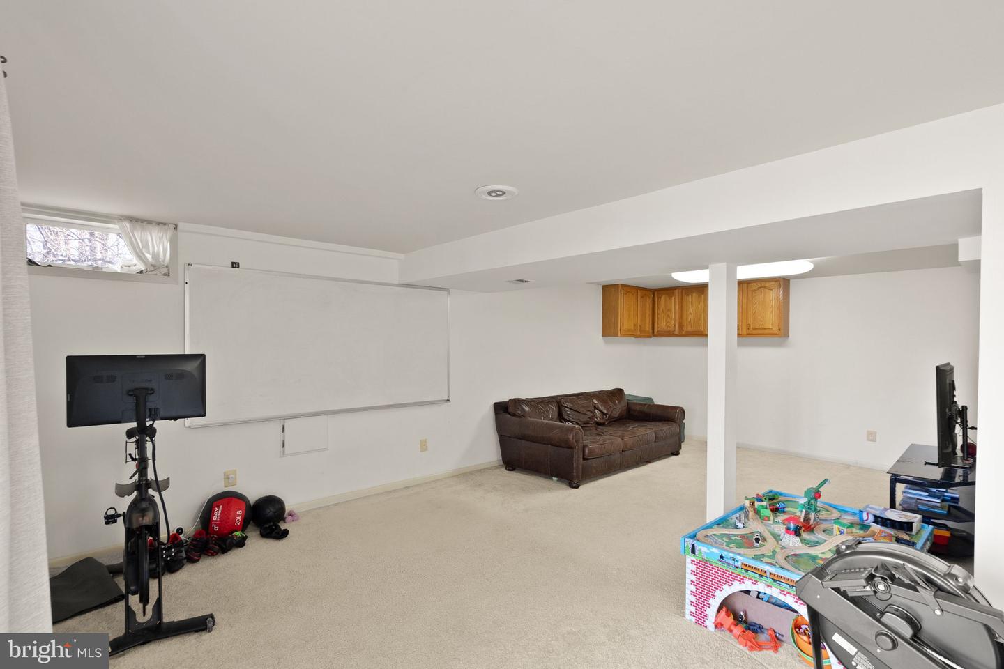 16601 ACCOLON CT, DUMFRIES, Virginia 22025, 5 Bedrooms Bedrooms, ,3 BathroomsBathrooms,Residential,For sale,16601 ACCOLON CT,VAPW2110892 MLS # VAPW2110892