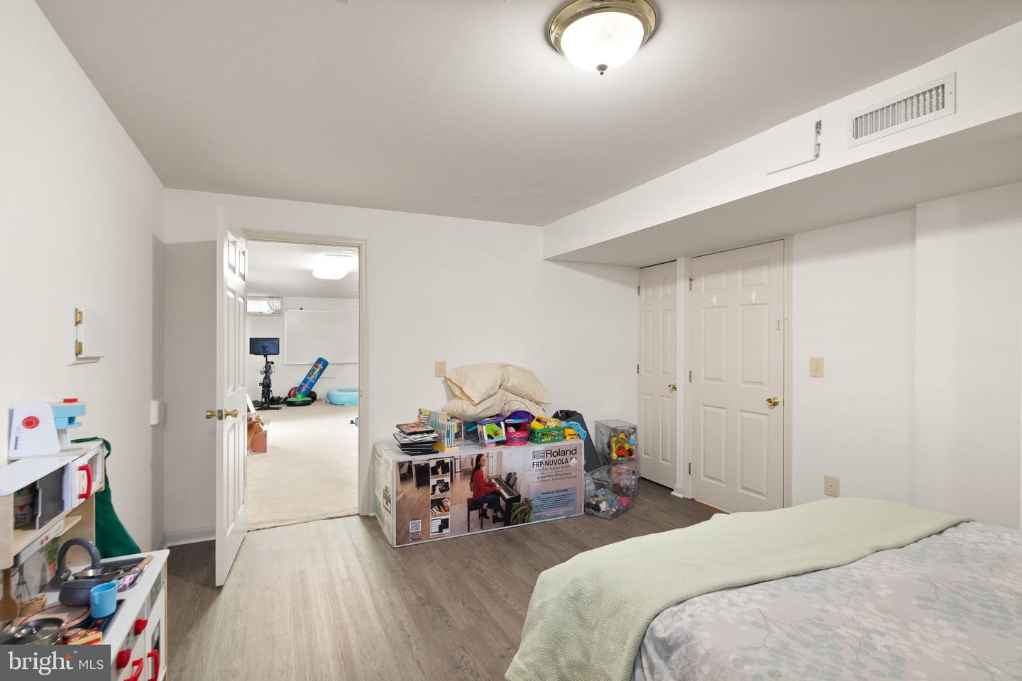 16601 ACCOLON CT, DUMFRIES, Virginia 22025, 5 Bedrooms Bedrooms, ,3 BathroomsBathrooms,Residential,For sale,16601 ACCOLON CT,VAPW2110892 MLS # VAPW2110892