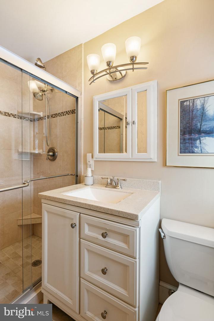 6102 SHERBORN LN, SPRINGFIELD, Virginia 22152, 4 Bedrooms Bedrooms, ,2 BathroomsBathrooms,Residential,For sale,6102 SHERBORN LN,VAFX2286840 MLS # VAFX2286840