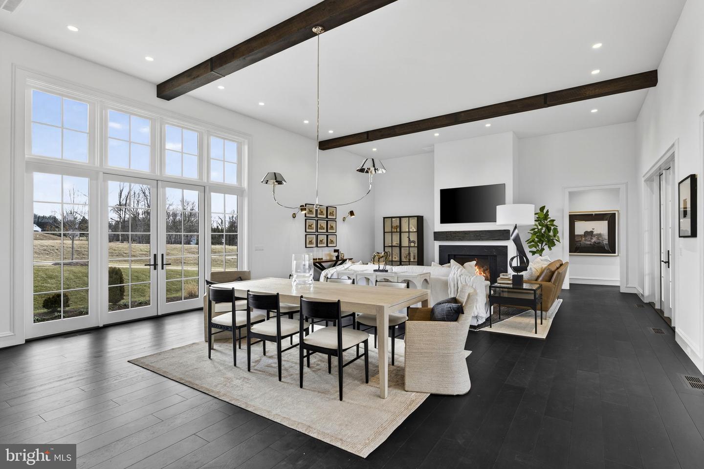 1 FOXTROT KNOLL LN, MIDDLEBURG, Virginia 20117, 4 Bedrooms Bedrooms, ,4 BathroomsBathrooms,Residential,For sale,1 FOXTROT KNOLL LN,VALO2114350 MLS # VALO2114350