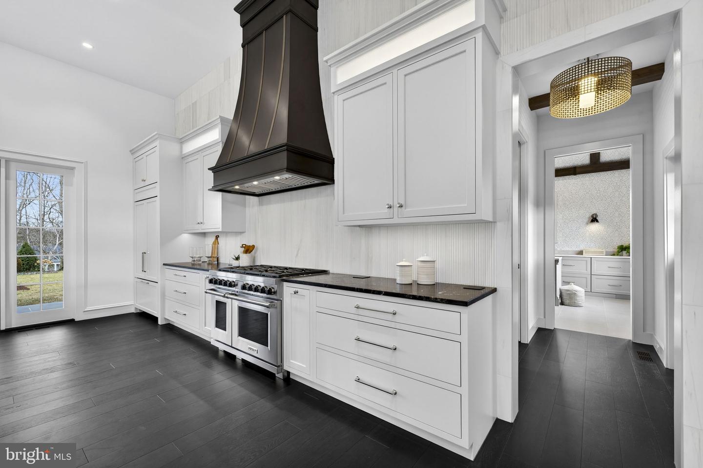 1 FOXTROT KNOLL LN, MIDDLEBURG, Virginia 20117, 4 Bedrooms Bedrooms, ,4 BathroomsBathrooms,Residential,For sale,1 FOXTROT KNOLL LN,VALO2114350 MLS # VALO2114350