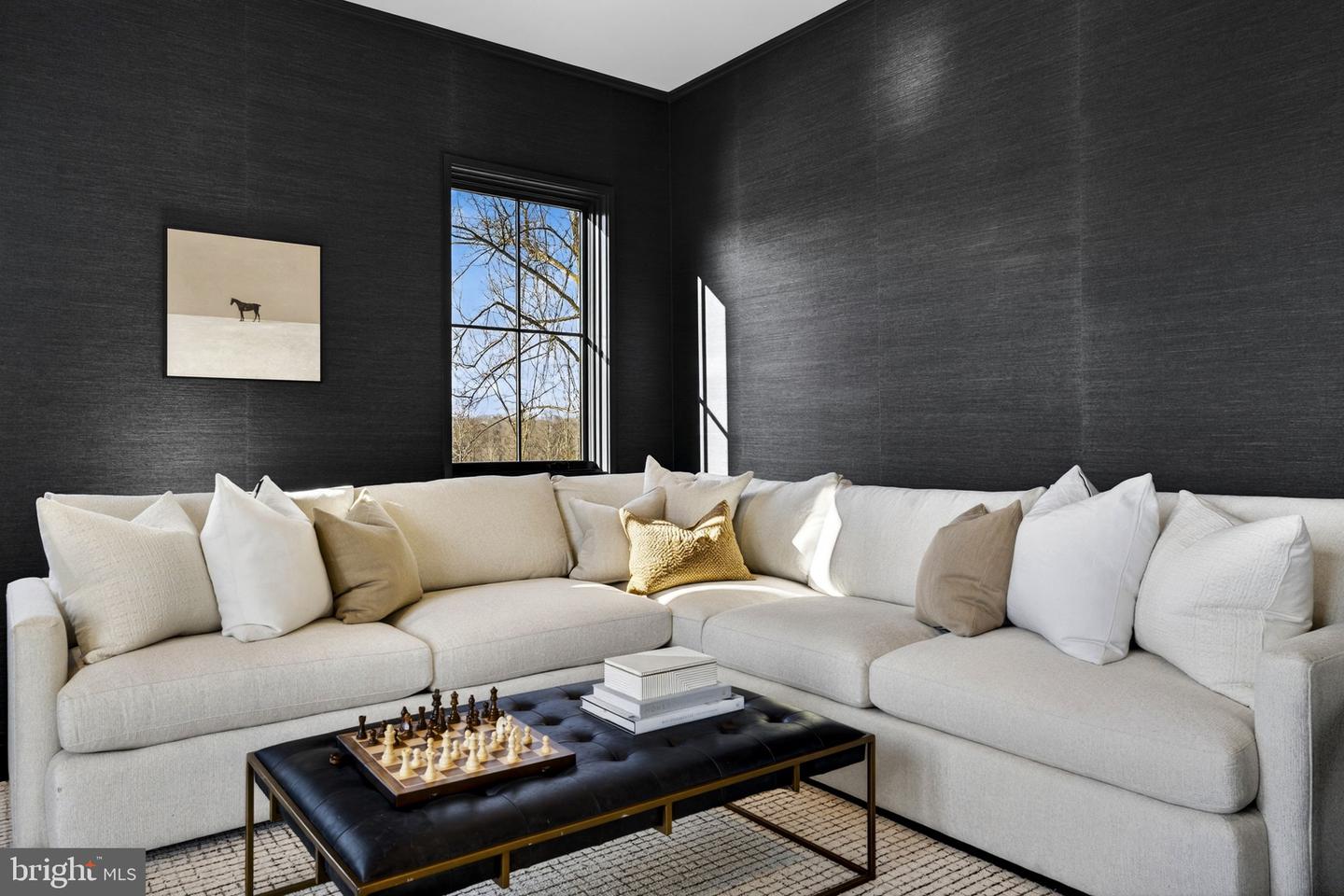 1 FOXTROT KNOLL LN, MIDDLEBURG, Virginia 20117, 4 Bedrooms Bedrooms, ,4 BathroomsBathrooms,Residential,For sale,1 FOXTROT KNOLL LN,VALO2114350 MLS # VALO2114350