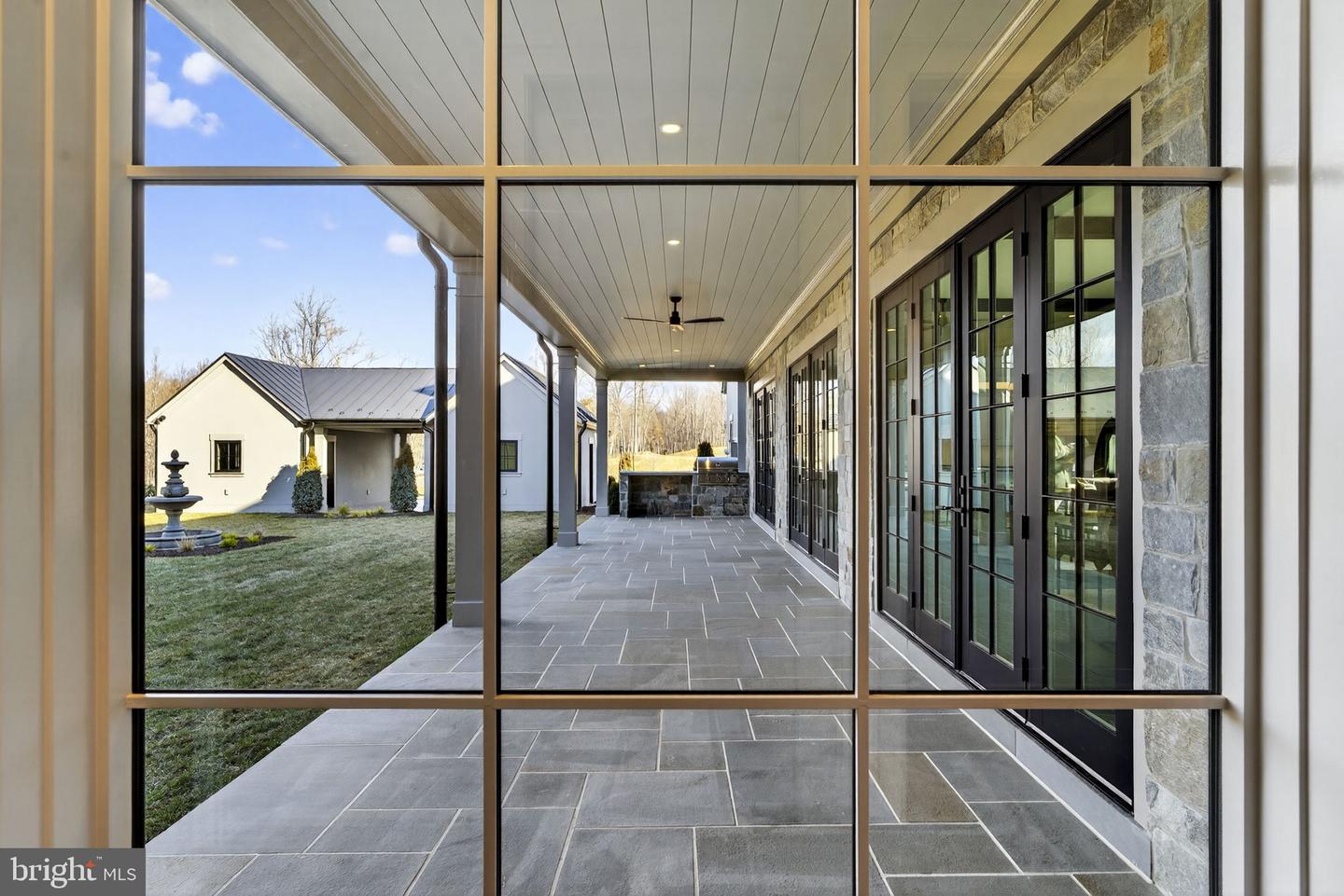 1 FOXTROT KNOLL LN, MIDDLEBURG, Virginia 20117, 4 Bedrooms Bedrooms, ,4 BathroomsBathrooms,Residential,For sale,1 FOXTROT KNOLL LN,VALO2114350 MLS # VALO2114350