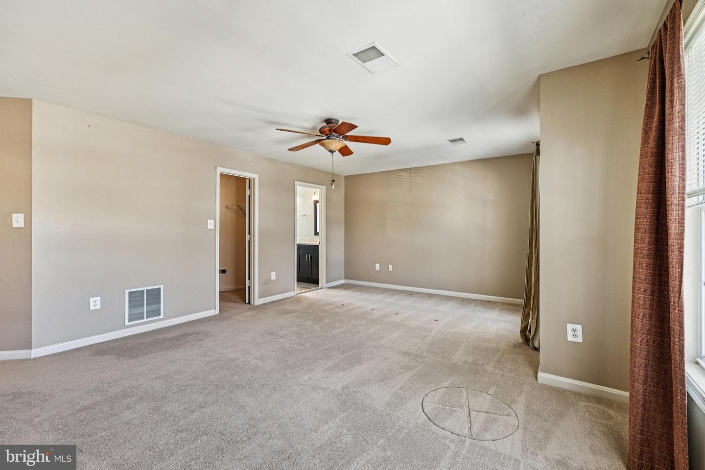 7785 ALBERT MYER CT, MANASSAS, Virginia 20111, 4 Bedrooms Bedrooms, ,3 BathroomsBathrooms,Residential,For sale,7785 ALBERT MYER CT,VAPW2110990 MLS # VAPW2110990