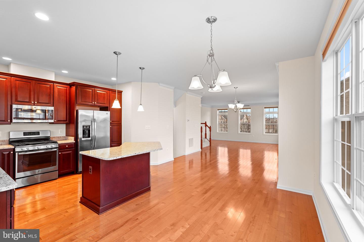 22550 OCEAN CLIFF SQ, ASHBURN, Virginia 20148, 4 Bedrooms Bedrooms, ,3 BathroomsBathrooms,Residential,For sale,22550 OCEAN CLIFF SQ,VALO2114386 MLS # VALO2114386