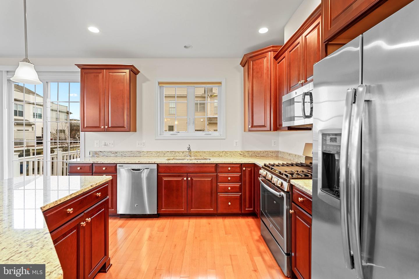 22550 OCEAN CLIFF SQ, ASHBURN, Virginia 20148, 4 Bedrooms Bedrooms, ,3 BathroomsBathrooms,Residential,For sale,22550 OCEAN CLIFF SQ,VALO2114386 MLS # VALO2114386