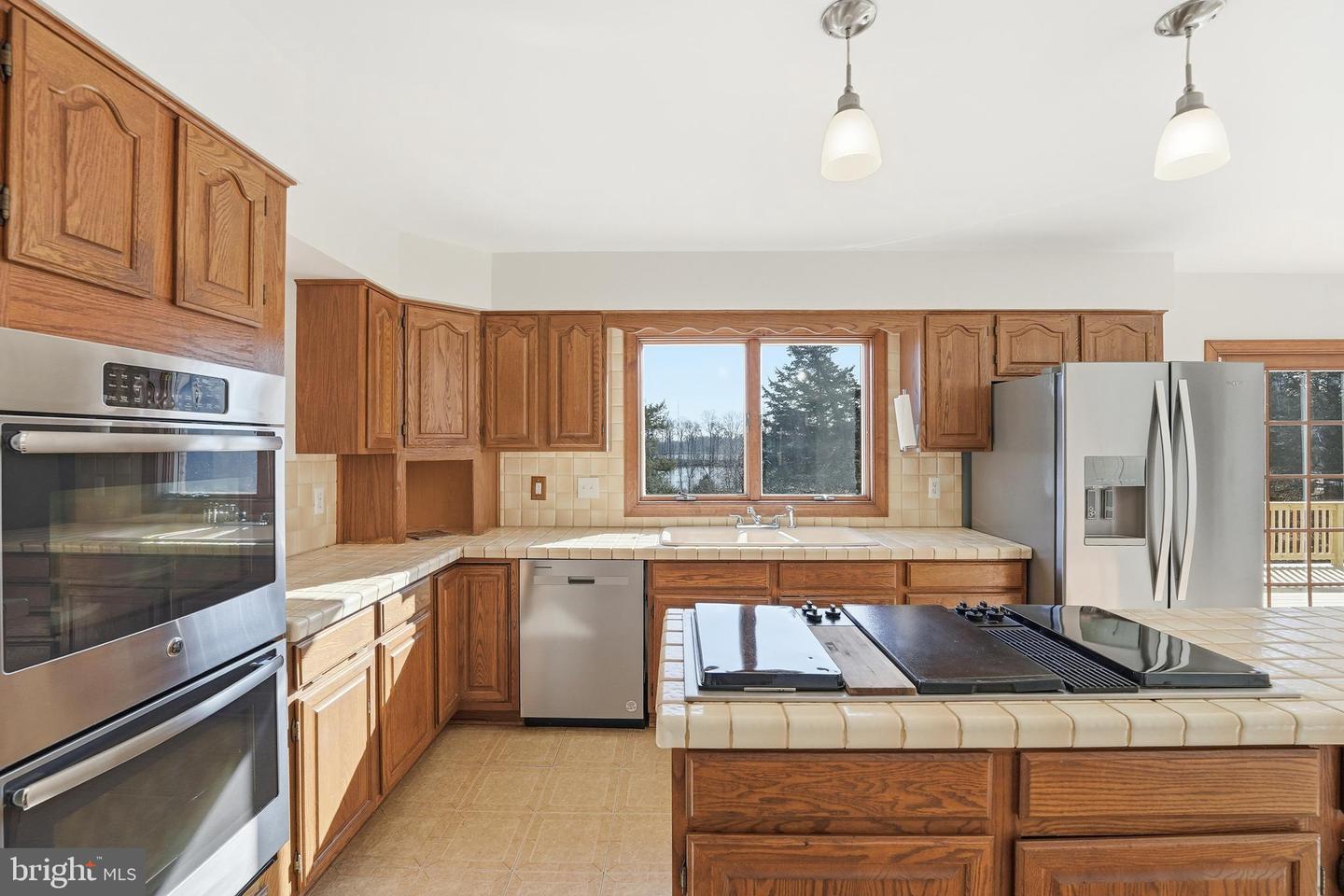 6743 LAKE DR, WARRENTON, Virginia 20187, 4 Bedrooms Bedrooms, 12 Rooms Rooms,3 BathroomsBathrooms,Residential,For sale,6743 LAKE DR,VAFQ2020240 MLS # VAFQ2020240