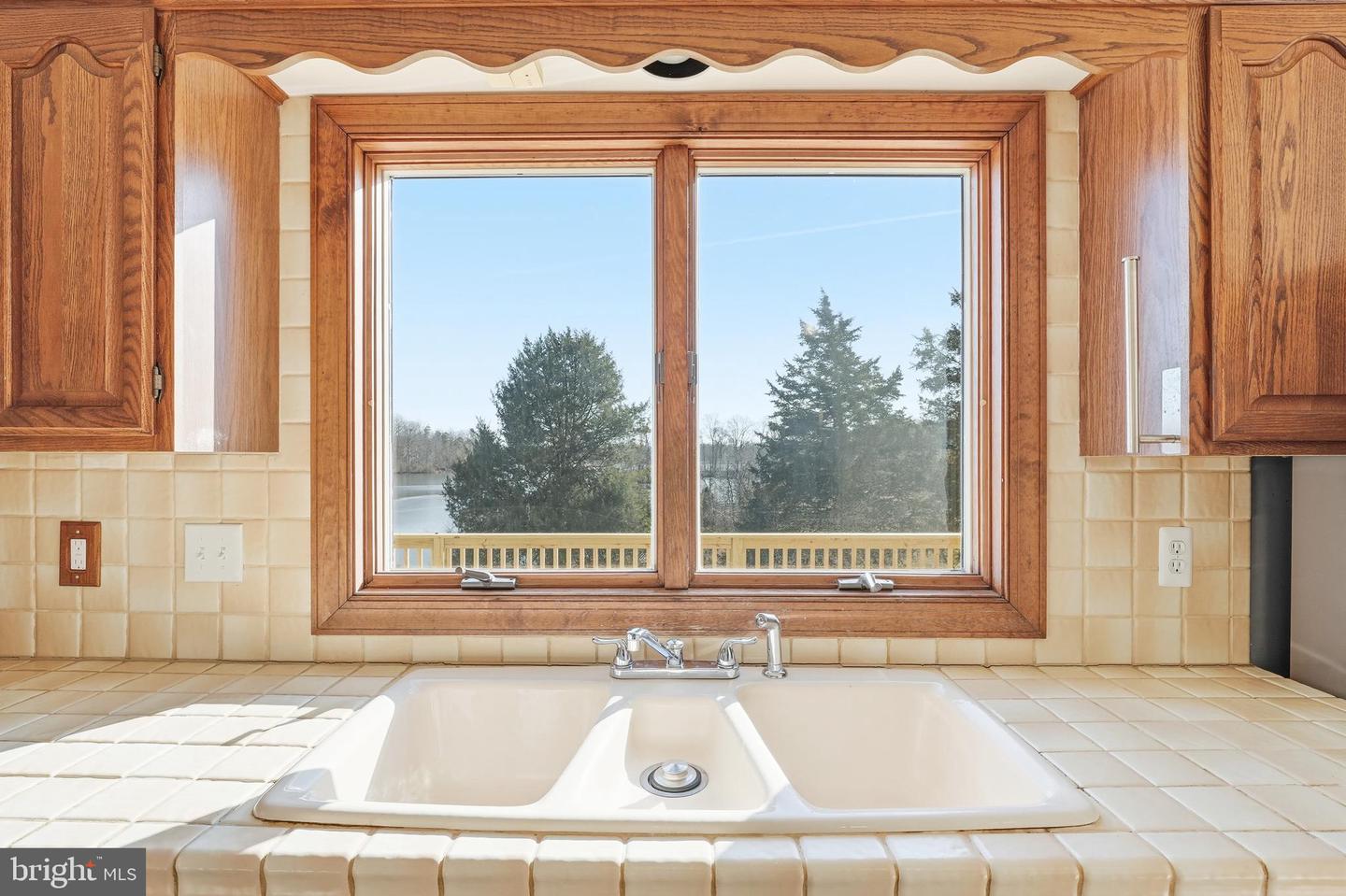 6743 LAKE DR, WARRENTON, Virginia 20187, 4 Bedrooms Bedrooms, 12 Rooms Rooms,3 BathroomsBathrooms,Residential,For sale,6743 LAKE DR,VAFQ2020240 MLS # VAFQ2020240