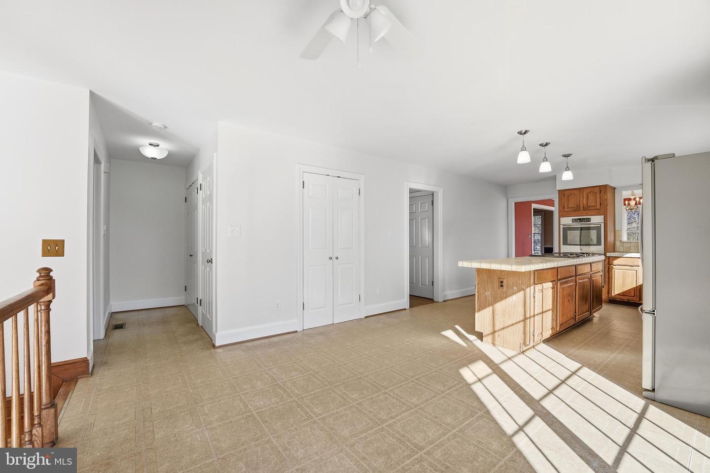 6743 LAKE DR, WARRENTON, Virginia 20187, 4 Bedrooms Bedrooms, 12 Rooms Rooms,3 BathroomsBathrooms,Residential,For sale,6743 LAKE DR,VAFQ2020240 MLS # VAFQ2020240