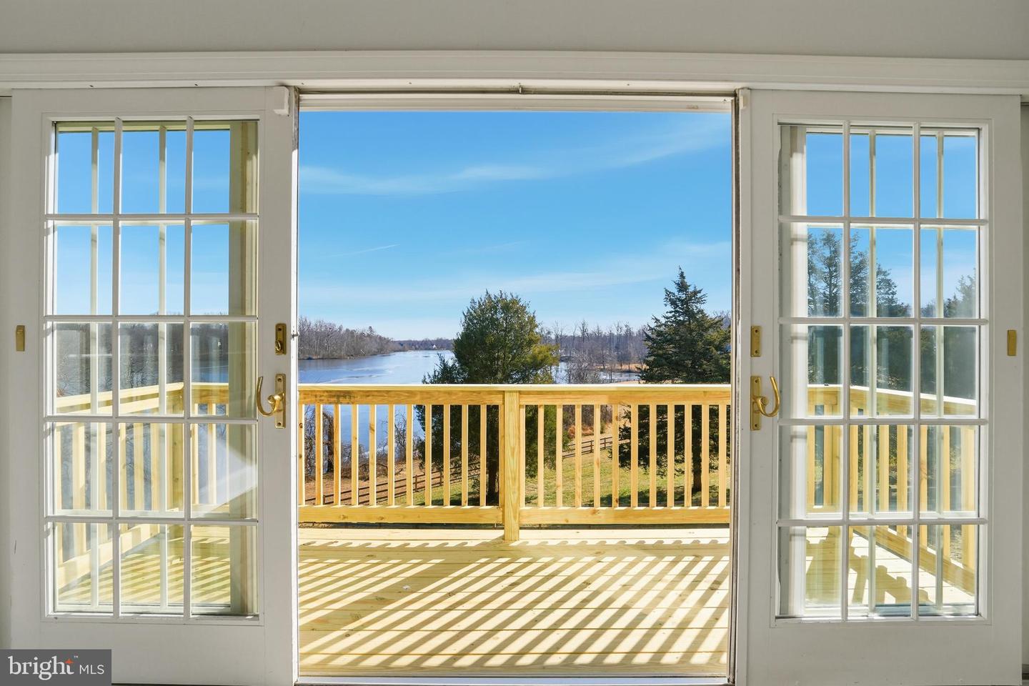 6743 LAKE DR, WARRENTON, Virginia 20187, 4 Bedrooms Bedrooms, 12 Rooms Rooms,3 BathroomsBathrooms,Residential,For sale,6743 LAKE DR,VAFQ2020240 MLS # VAFQ2020240