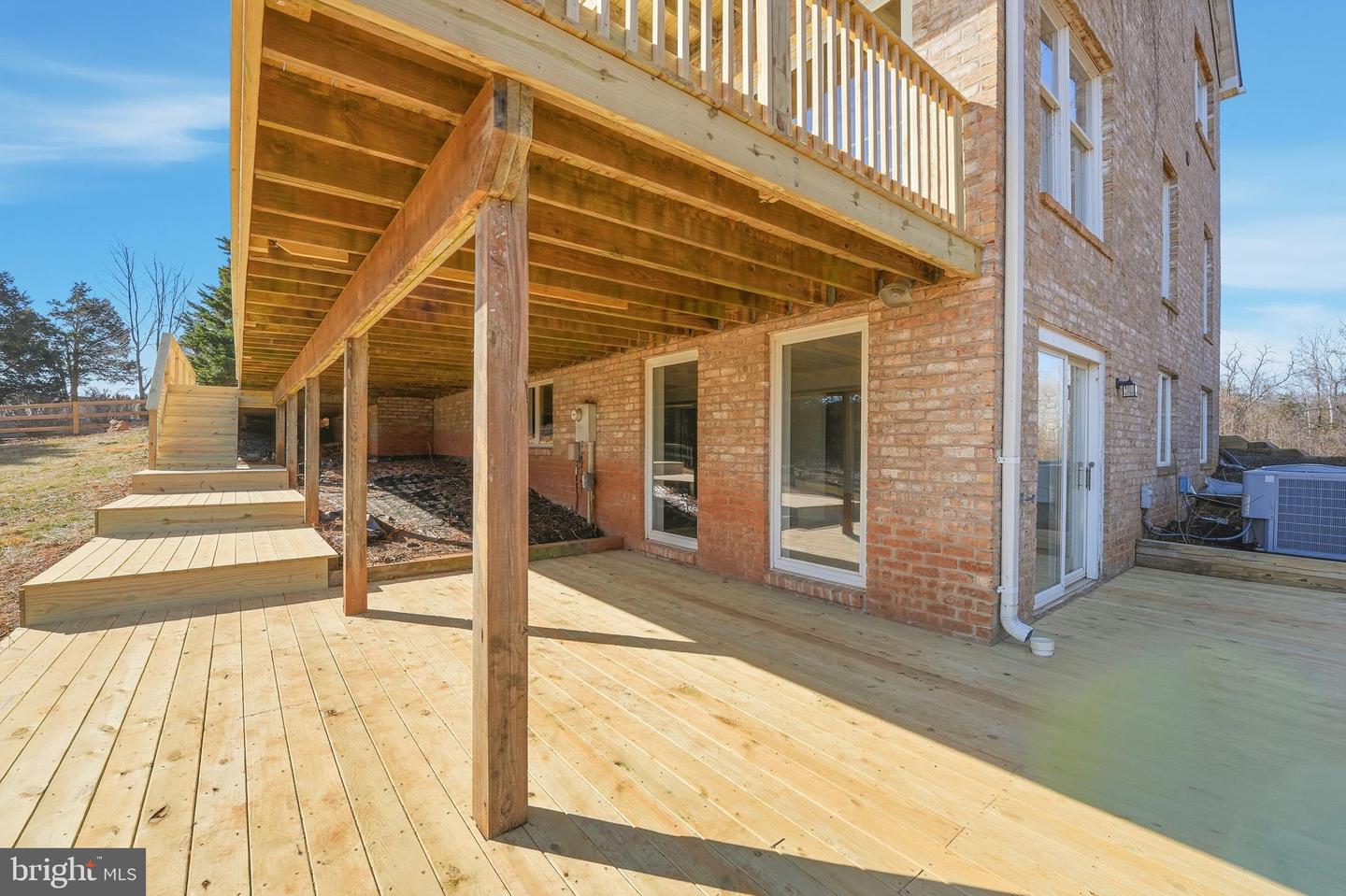 6743 LAKE DR, WARRENTON, Virginia 20187, 4 Bedrooms Bedrooms, 12 Rooms Rooms,3 BathroomsBathrooms,Residential,For sale,6743 LAKE DR,VAFQ2020240 MLS # VAFQ2020240