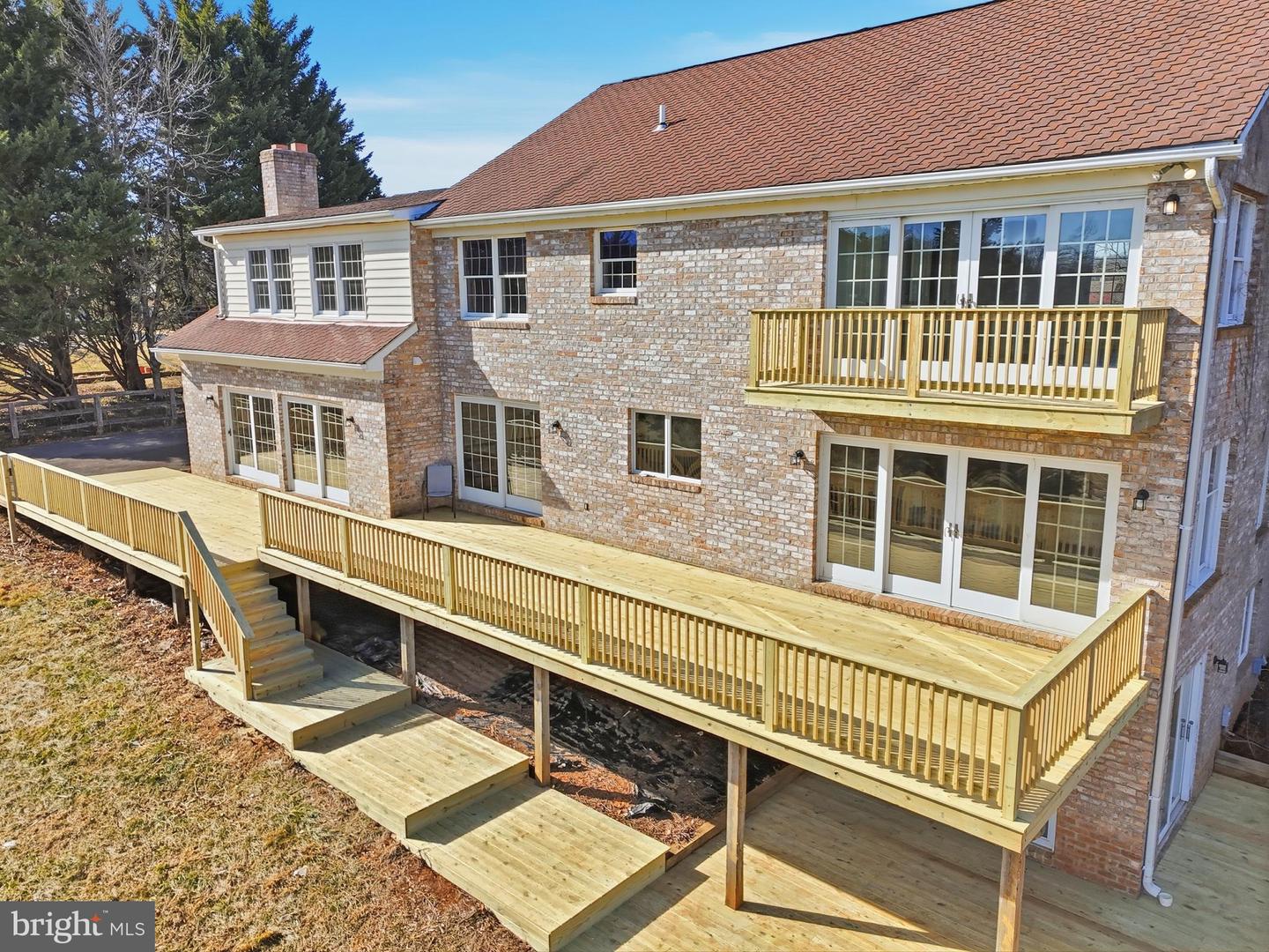 6743 LAKE DR, WARRENTON, Virginia 20187, 4 Bedrooms Bedrooms, 12 Rooms Rooms,3 BathroomsBathrooms,Residential,For sale,6743 LAKE DR,VAFQ2020240 MLS # VAFQ2020240