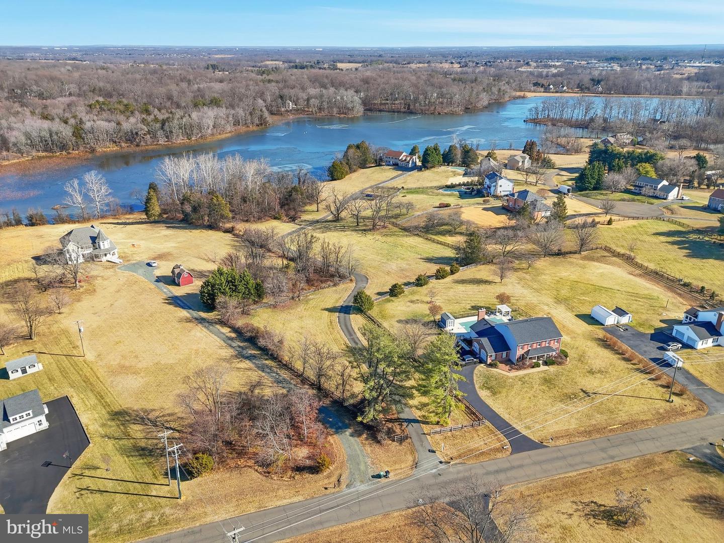 6743 LAKE DR, WARRENTON, Virginia 20187, 4 Bedrooms Bedrooms, 12 Rooms Rooms,3 BathroomsBathrooms,Residential,For sale,6743 LAKE DR,VAFQ2020240 MLS # VAFQ2020240