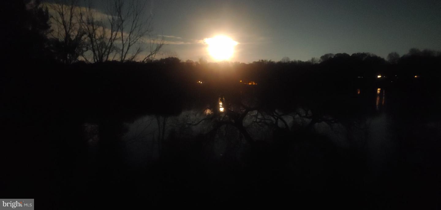 6743 LAKE DR, WARRENTON, Virginia 20187, 4 Bedrooms Bedrooms, 12 Rooms Rooms,3 BathroomsBathrooms,Residential,For sale,6743 LAKE DR,VAFQ2020240 MLS # VAFQ2020240