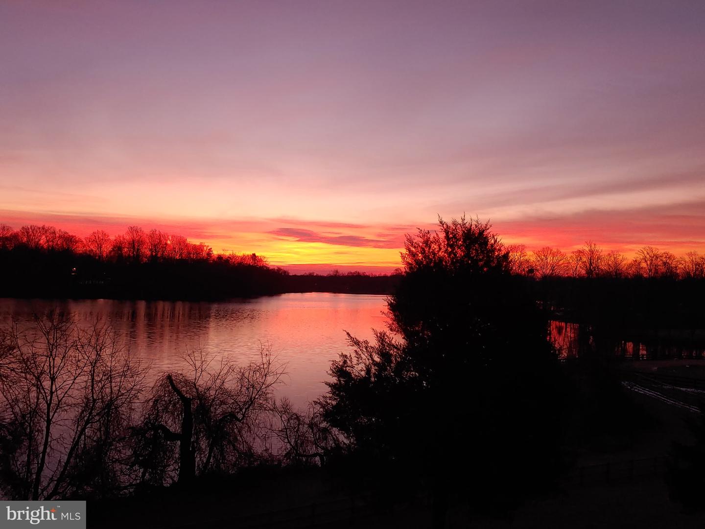 6743 LAKE DR, WARRENTON, Virginia 20187, 4 Bedrooms Bedrooms, 12 Rooms Rooms,3 BathroomsBathrooms,Residential,For sale,6743 LAKE DR,VAFQ2020240 MLS # VAFQ2020240