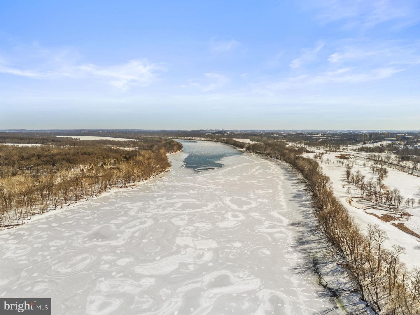 18544 PERDIDO BAY TER, LEESBURG, Virginia 20176, 3 Bedrooms Bedrooms, ,3 BathroomsBathrooms,Residential,For sale,18544 PERDIDO BAY TER,VALO2114534 MLS # VALO2114534