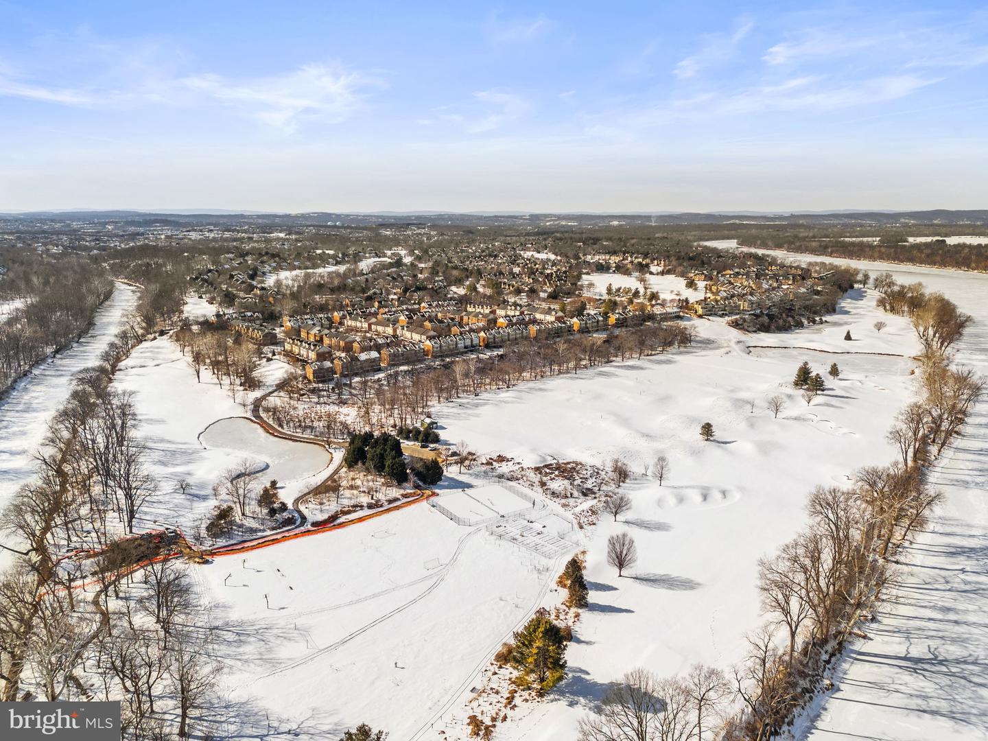 18544 PERDIDO BAY TER, LEESBURG, Virginia 20176, 3 Bedrooms Bedrooms, ,3 BathroomsBathrooms,Residential,For sale,18544 PERDIDO BAY TER,VALO2114534 MLS # VALO2114534