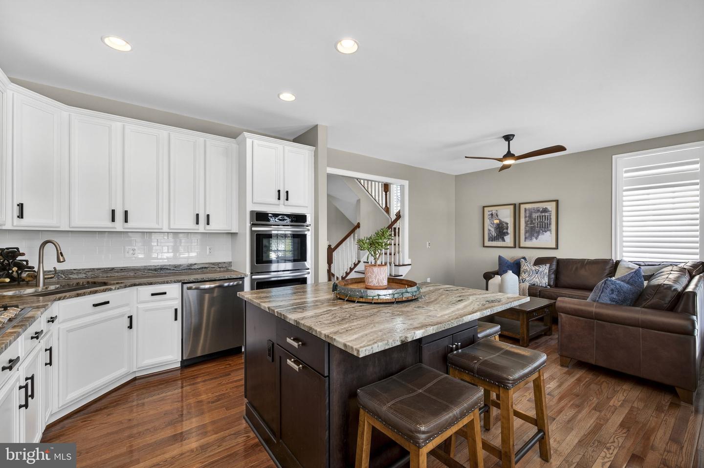 18544 PERDIDO BAY TER, LEESBURG, Virginia 20176, 3 Bedrooms Bedrooms, ,3 BathroomsBathrooms,Residential,For sale,18544 PERDIDO BAY TER,VALO2114534 MLS # VALO2114534