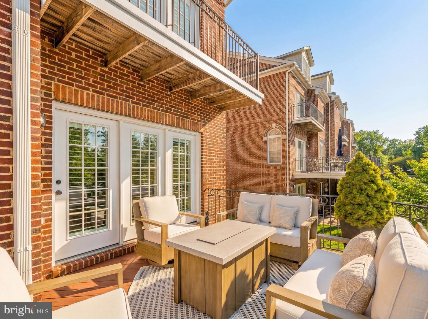 18544 PERDIDO BAY TER, LEESBURG, Virginia 20176, 3 Bedrooms Bedrooms, ,3 BathroomsBathrooms,Residential,For sale,18544 PERDIDO BAY TER,VALO2114534 MLS # VALO2114534