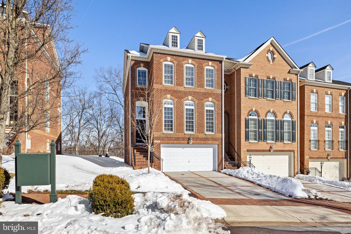 18544 PERDIDO BAY TER, LEESBURG, Virginia 20176, 3 Bedrooms Bedrooms, ,3 BathroomsBathrooms,Residential,For sale,18544 PERDIDO BAY TER,VALO2114534 MLS # VALO2114534