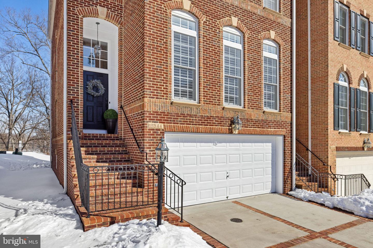 18544 PERDIDO BAY TER, LEESBURG, Virginia 20176, 3 Bedrooms Bedrooms, ,3 BathroomsBathrooms,Residential,For sale,18544 PERDIDO BAY TER,VALO2114534 MLS # VALO2114534