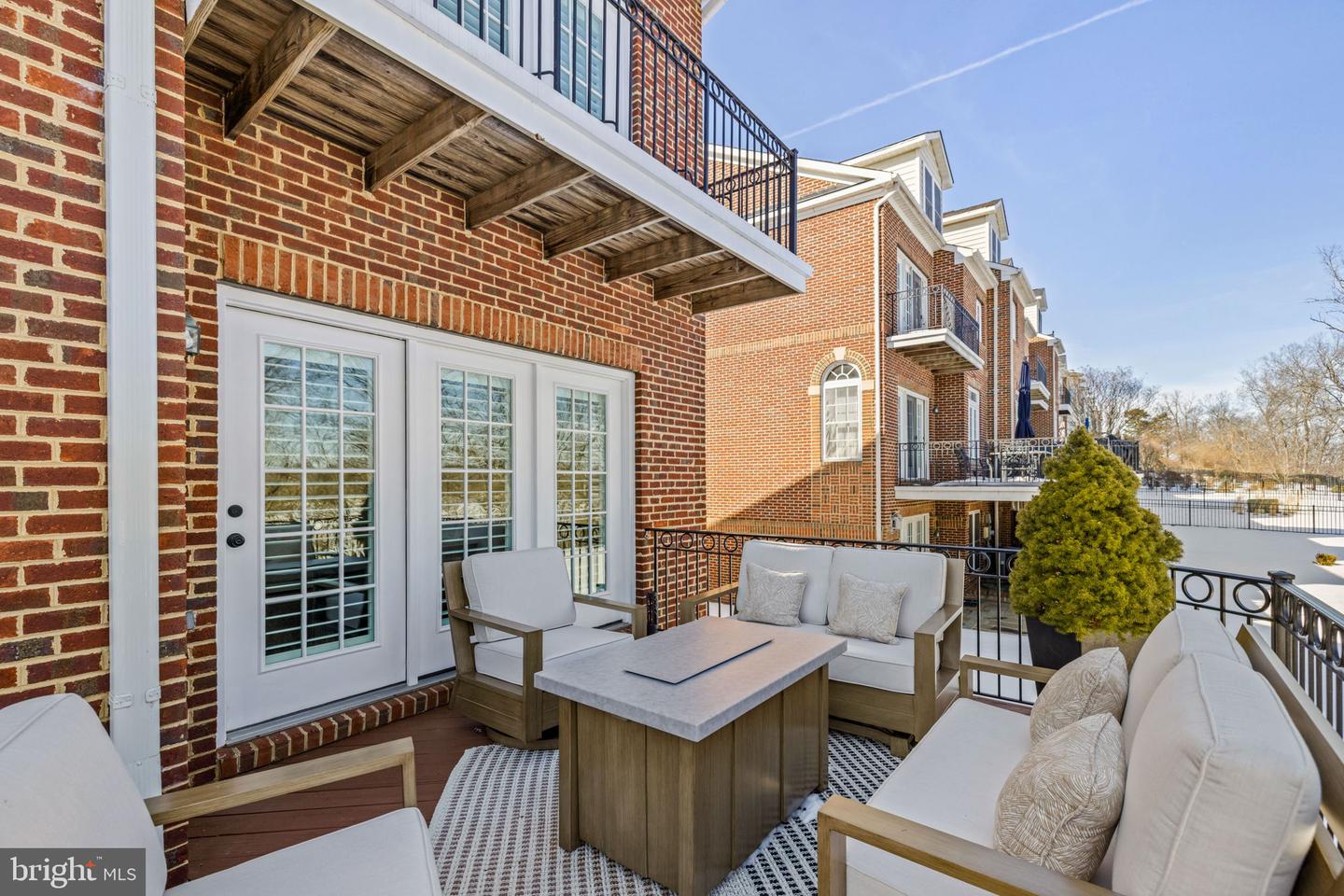 18544 PERDIDO BAY TER, LEESBURG, Virginia 20176, 3 Bedrooms Bedrooms, ,3 BathroomsBathrooms,Residential,For sale,18544 PERDIDO BAY TER,VALO2114534 MLS # VALO2114534