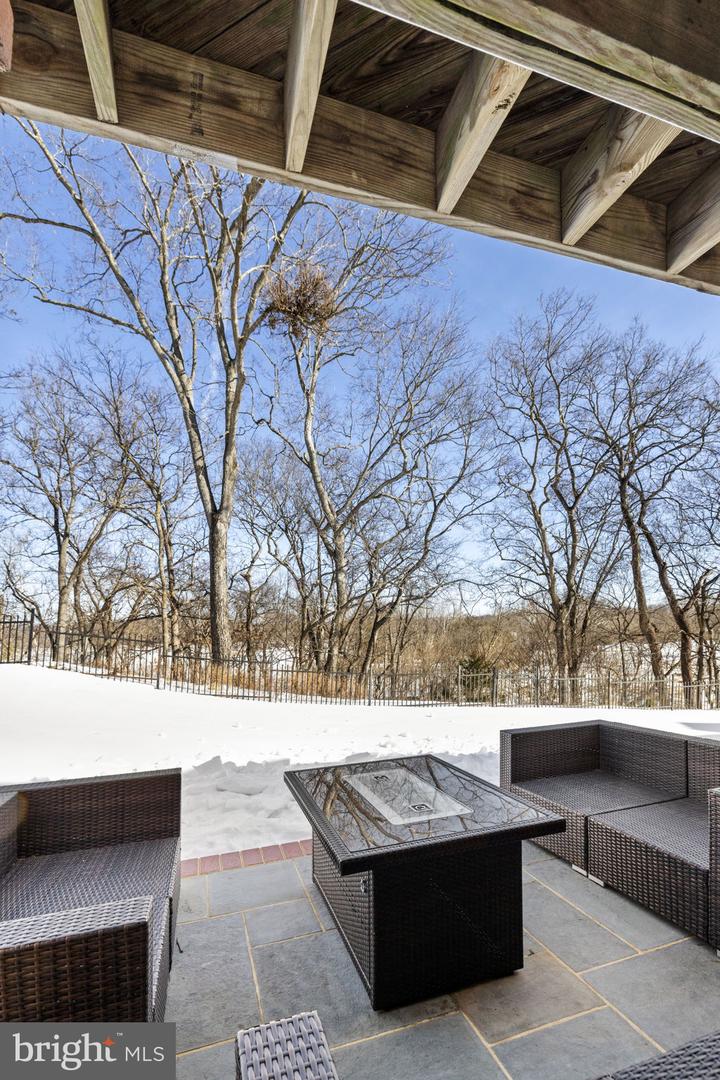 18544 PERDIDO BAY TER, LEESBURG, Virginia 20176, 3 Bedrooms Bedrooms, ,3 BathroomsBathrooms,Residential,For sale,18544 PERDIDO BAY TER,VALO2114534 MLS # VALO2114534