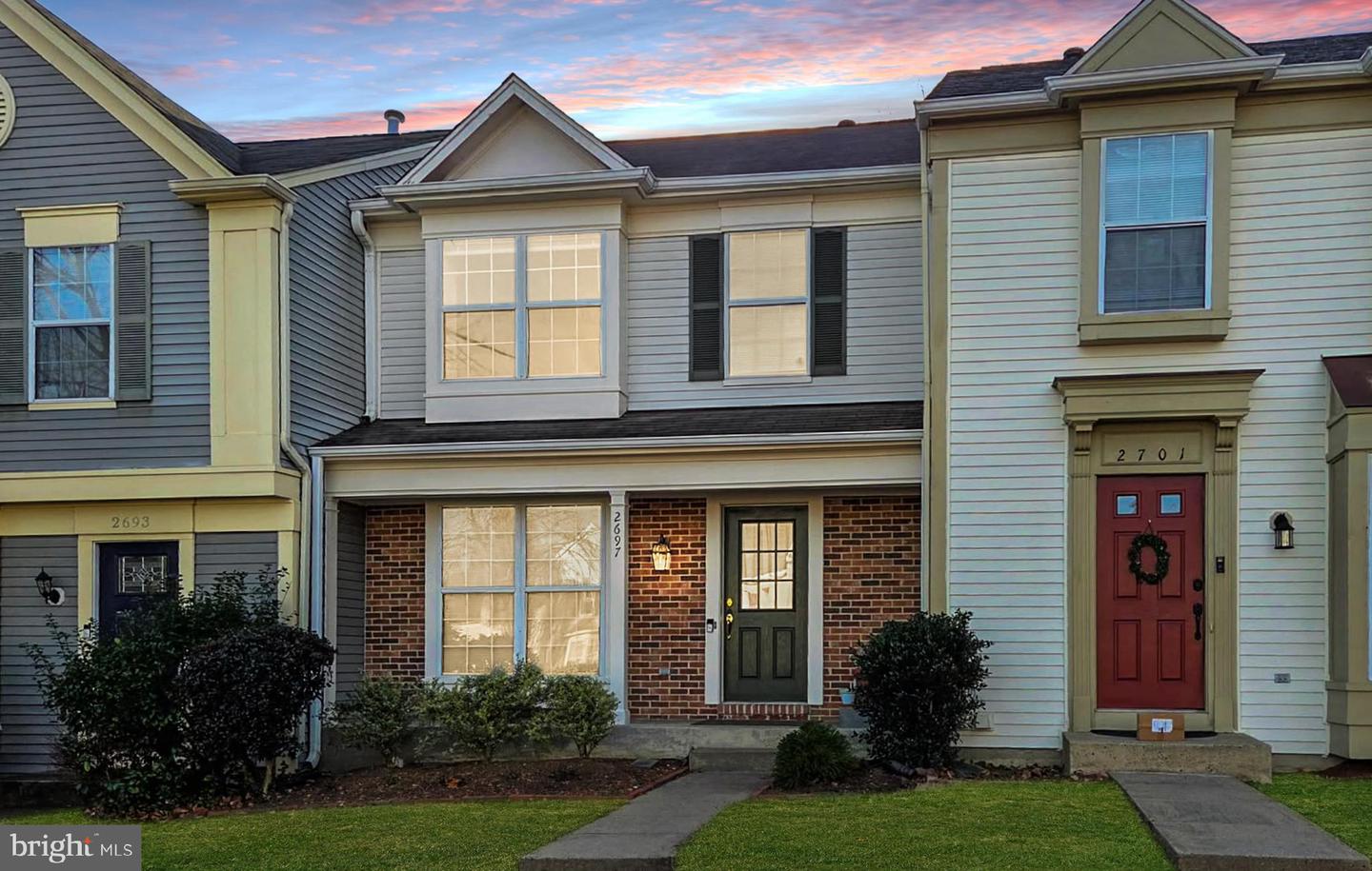 2697 MCGUFFEYS CT, WOODBRIDGE, Virginia 22191, 3 Bedrooms Bedrooms, ,2 BathroomsBathrooms,Residential,For sale,2697 MCGUFFEYS CT,VAPW2111146 MLS # VAPW2111146