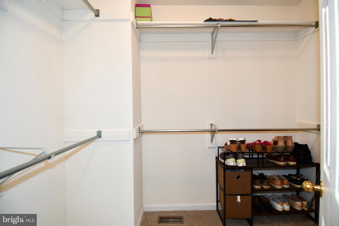 2697 MCGUFFEYS CT, WOODBRIDGE, Virginia 22191, 3 Bedrooms Bedrooms, ,2 BathroomsBathrooms,Residential,For sale,2697 MCGUFFEYS CT,VAPW2111146 MLS # VAPW2111146